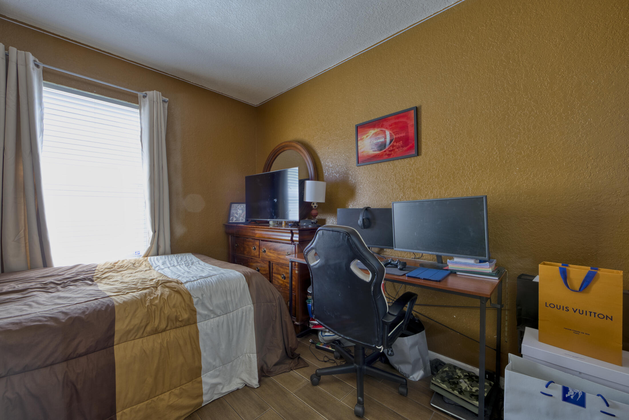 416 Circle Drive S Property Photo 14