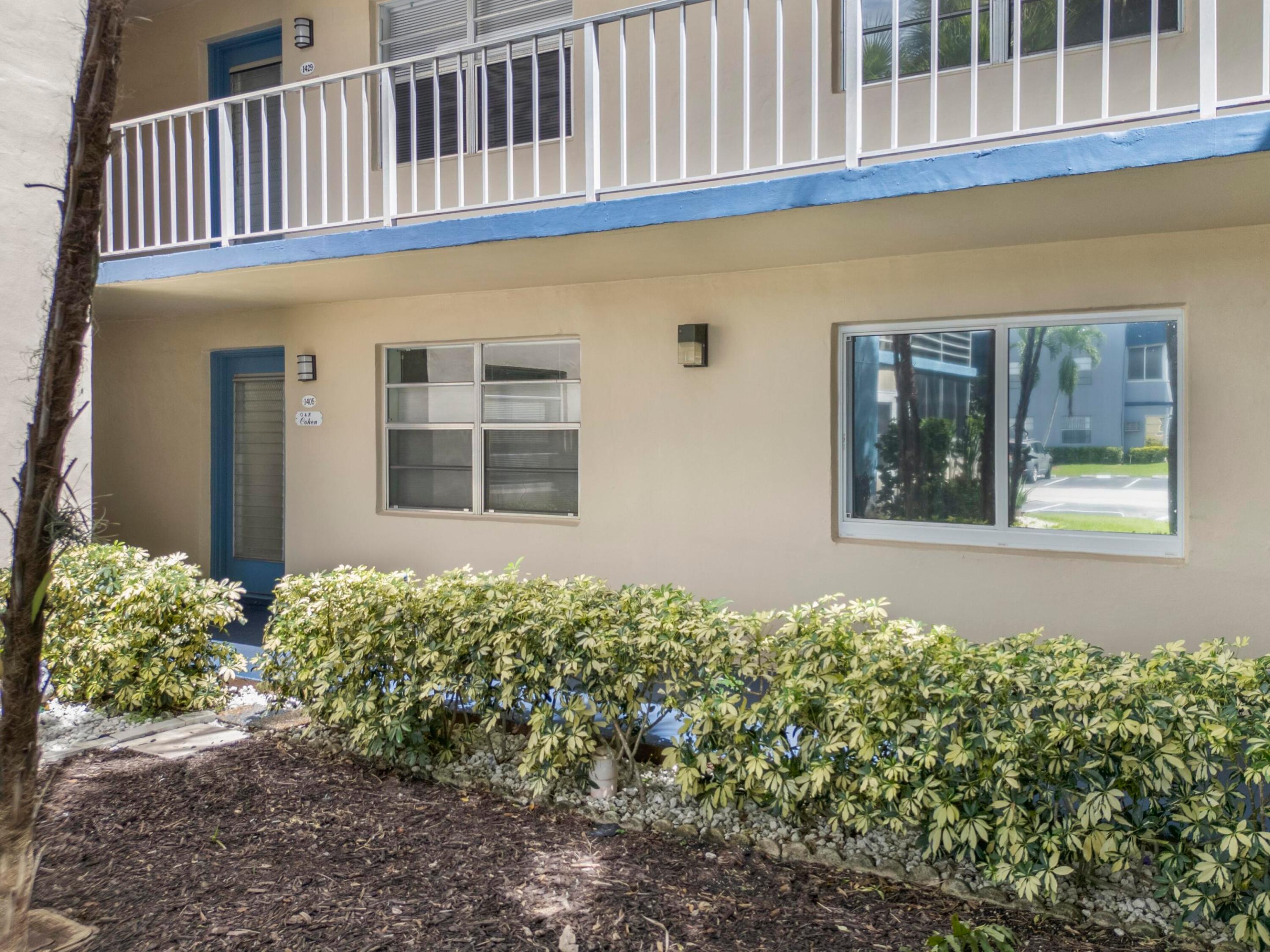 405 Burgundy I Property Photo 22