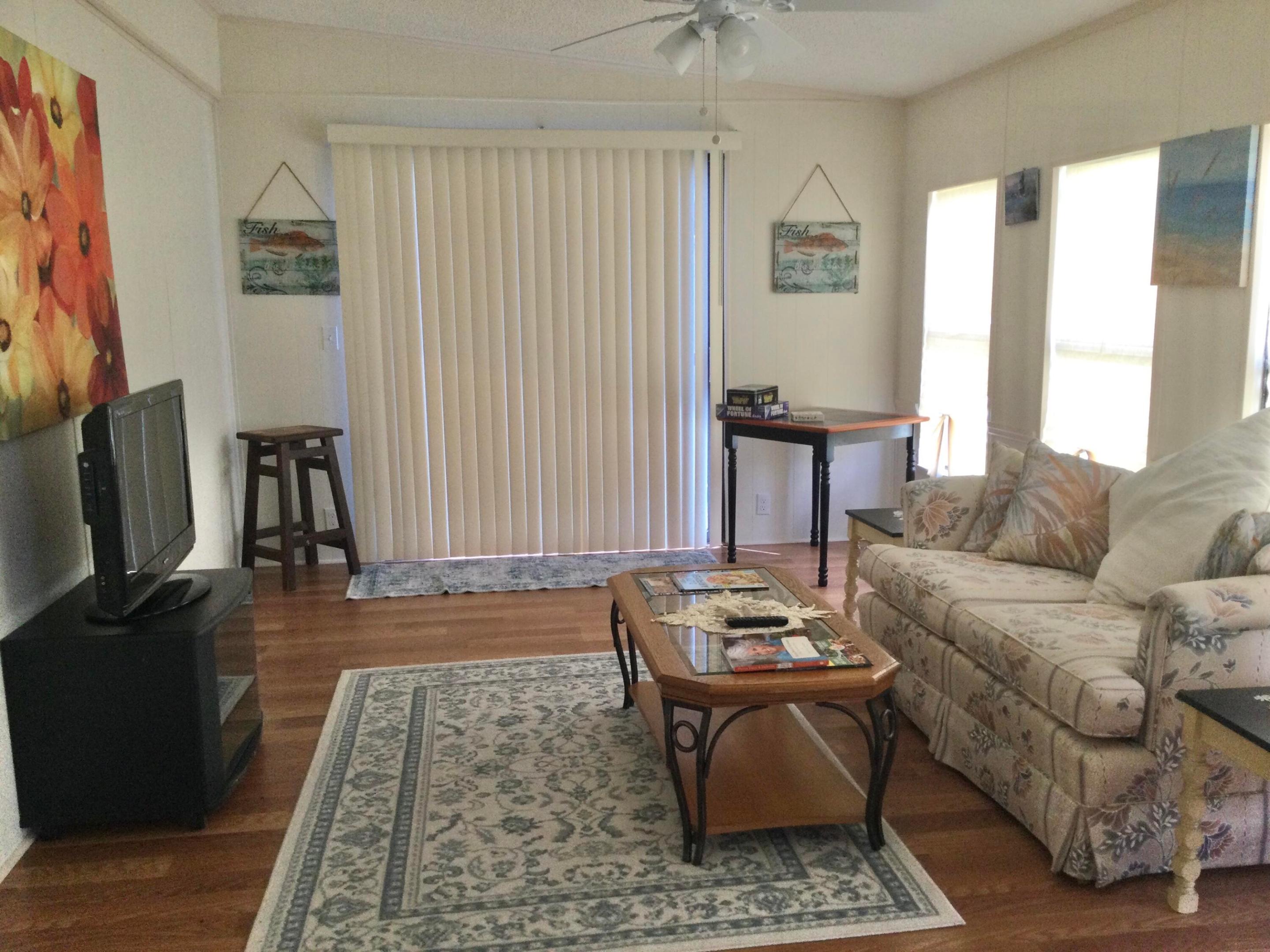 32 Flamenco Way Property Photo 16
