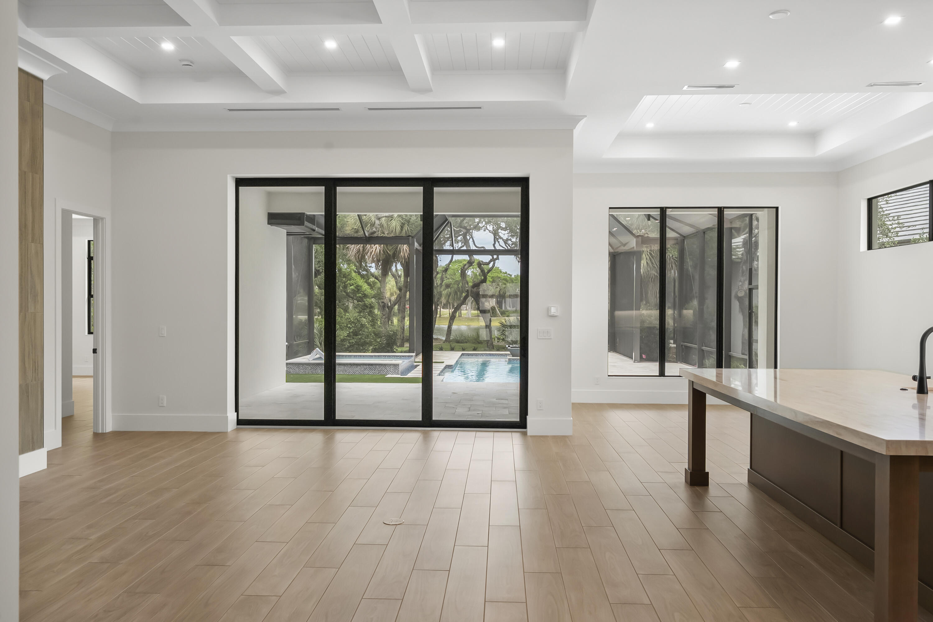 9160 Seaglass Court Property Photo 16
