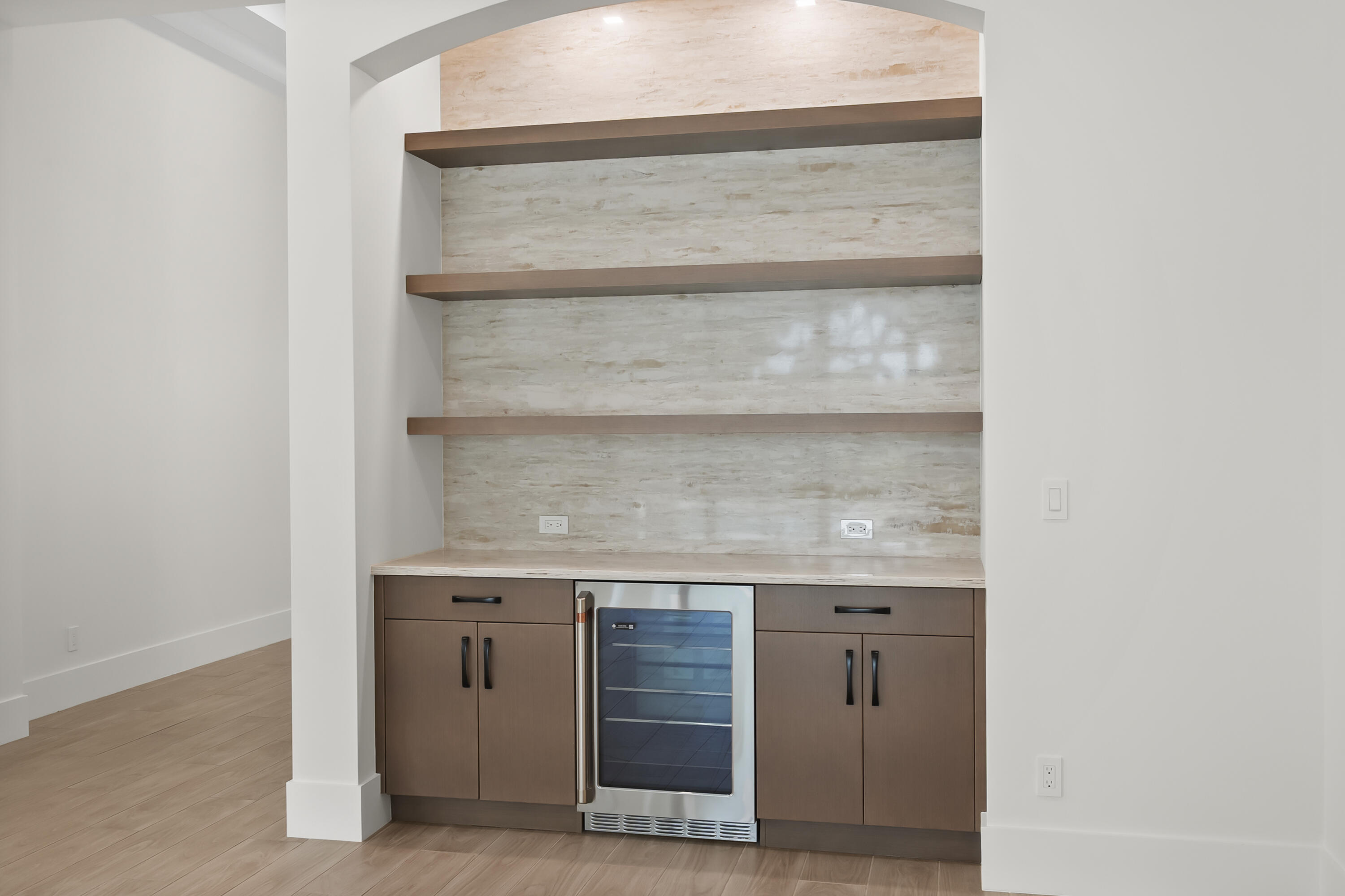 9160 Seaglass Court Property Photo 18