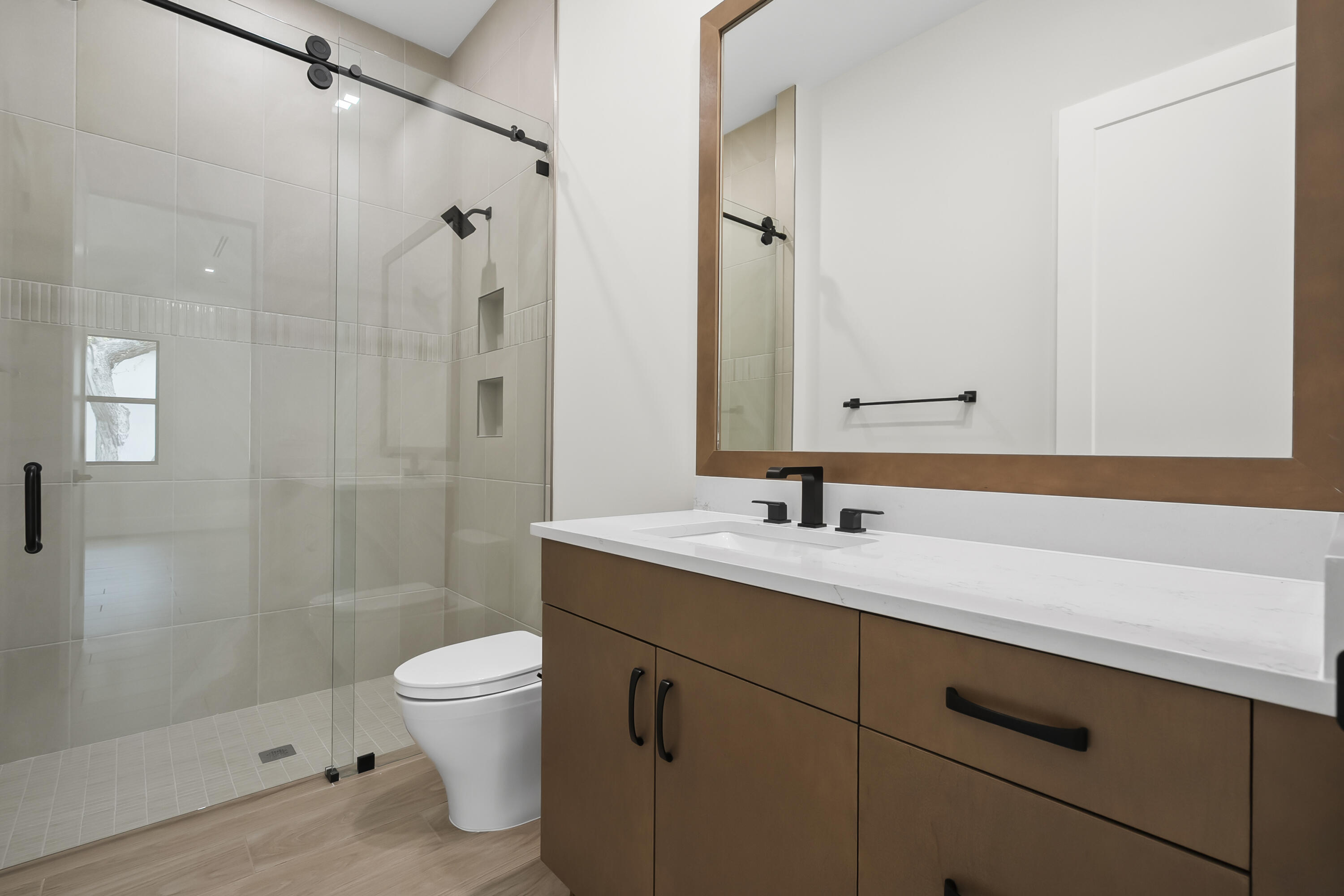 9160 Seaglass Court Property Photo 33