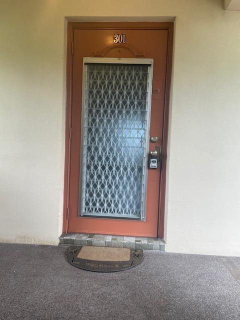 2700 Sunrise Lakes Drive W 301 Property Photo 1