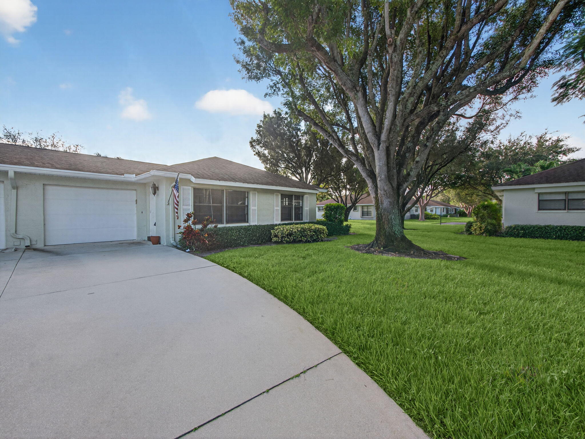4355 Cedar Tree Place B Property Photo 2