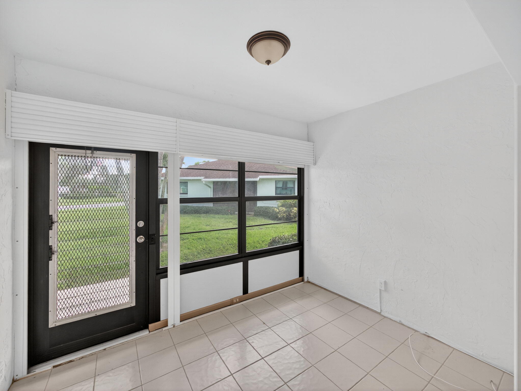 4355 Cedar Tree Place B Property Photo 13