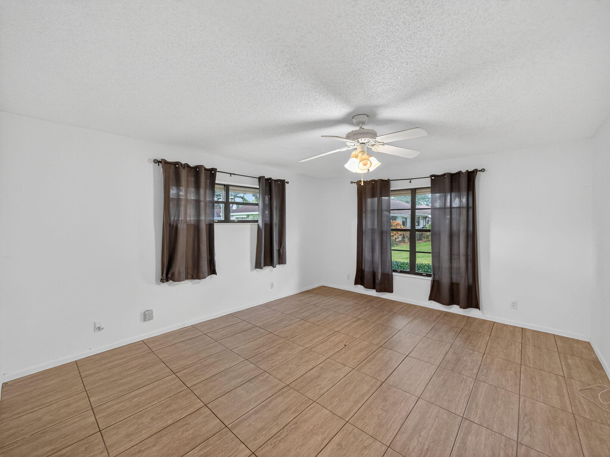 4355 Cedar Tree Place B Property Photo 14