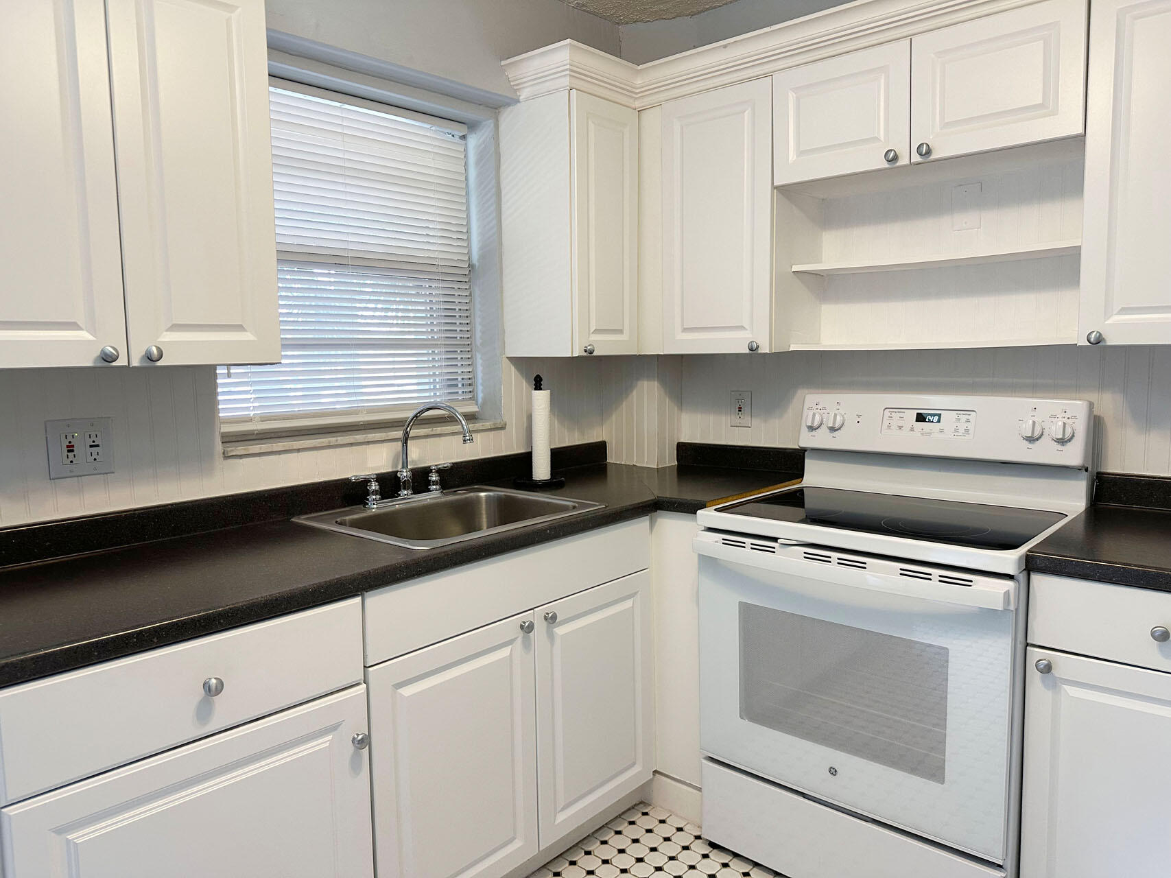 100 Royal Palm Way 2010 Property Photo 12