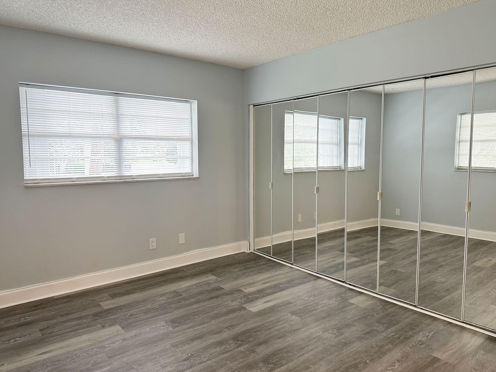 100 Royal Palm Way 2010 Property Photo 19