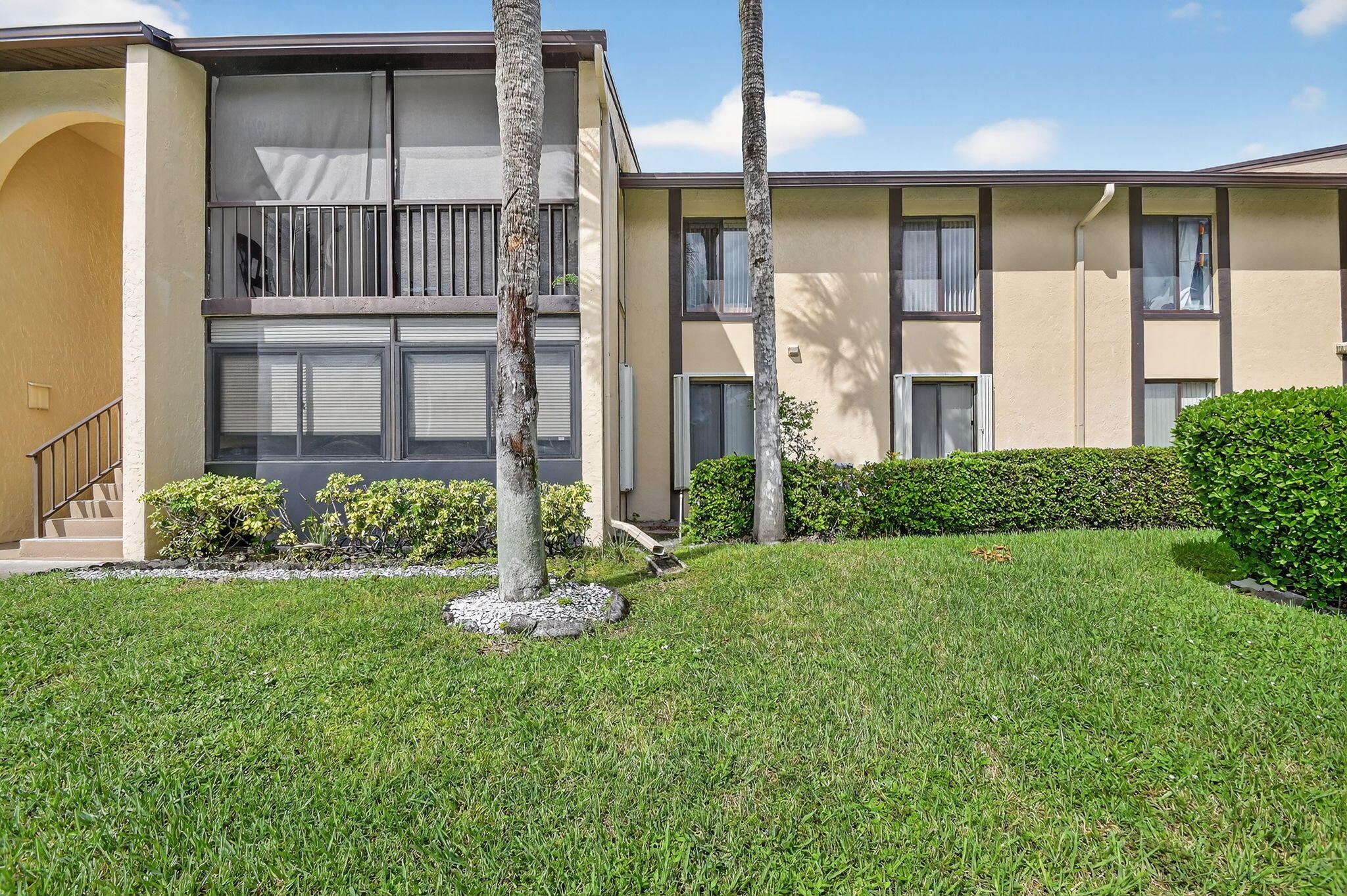 815 Sky Pine Way B1 Property Photo 3
