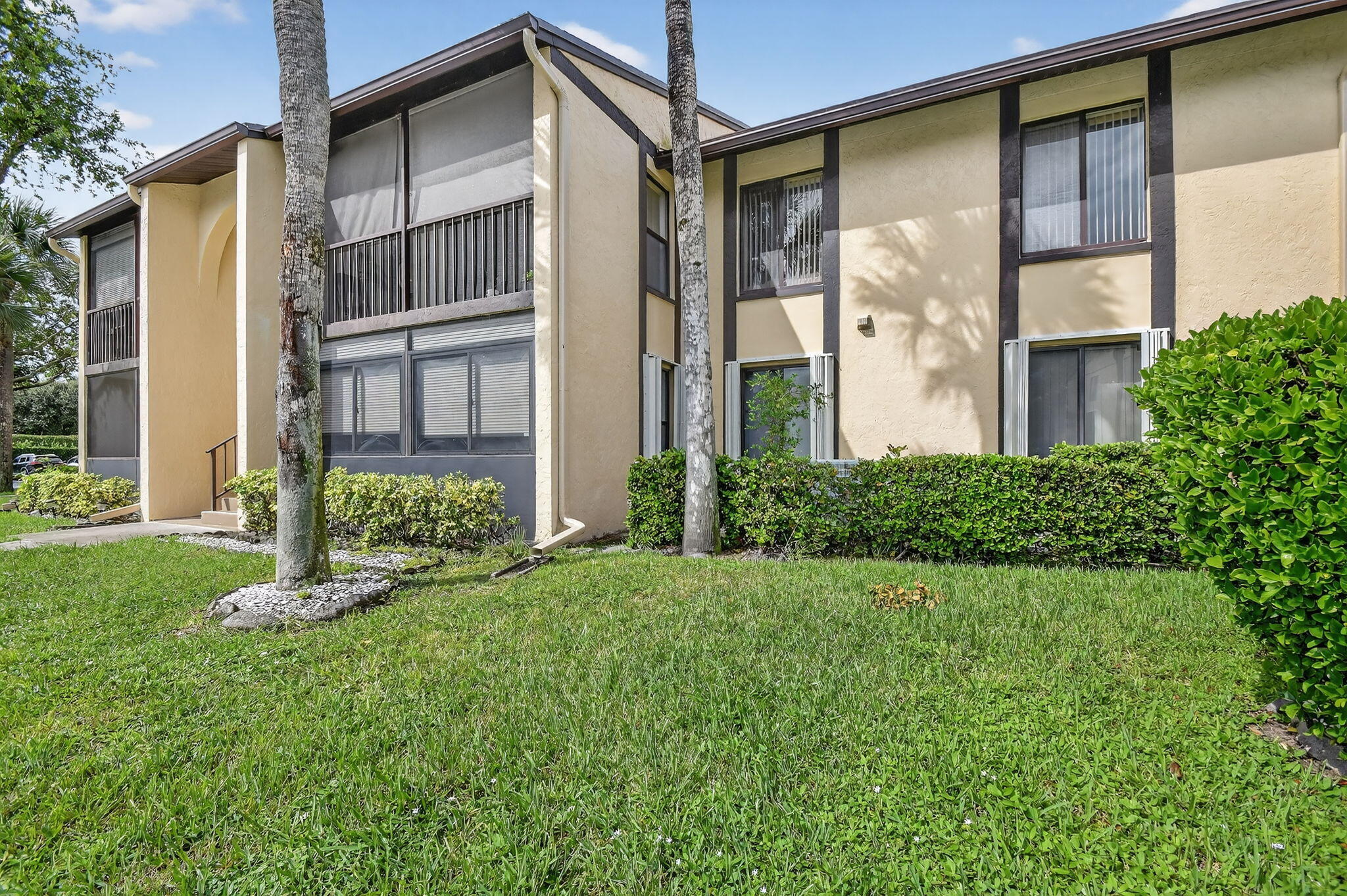 815 Sky Pine Way B1 Property Photo 4