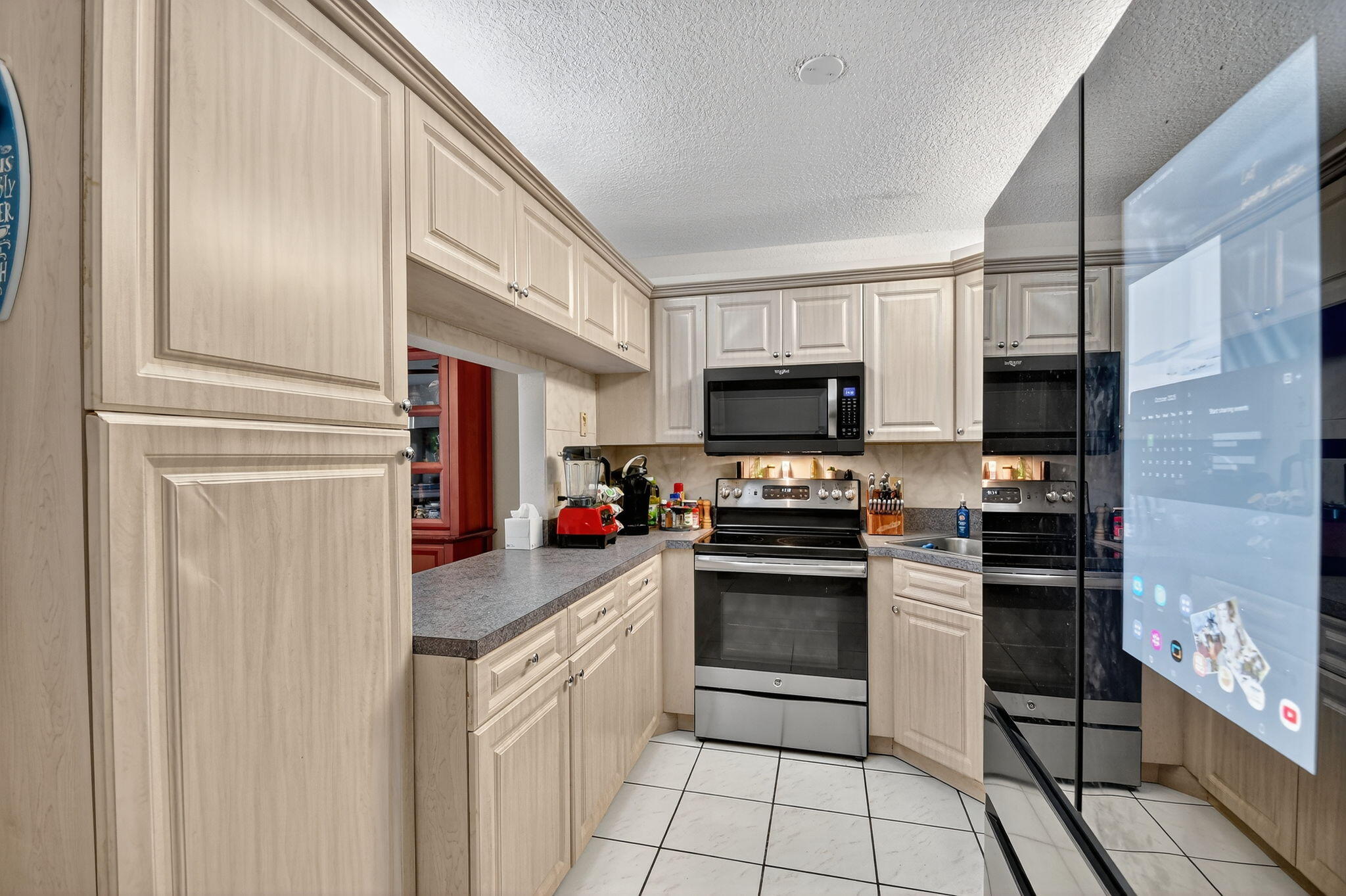 815 Sky Pine Way B1 Property Photo 17
