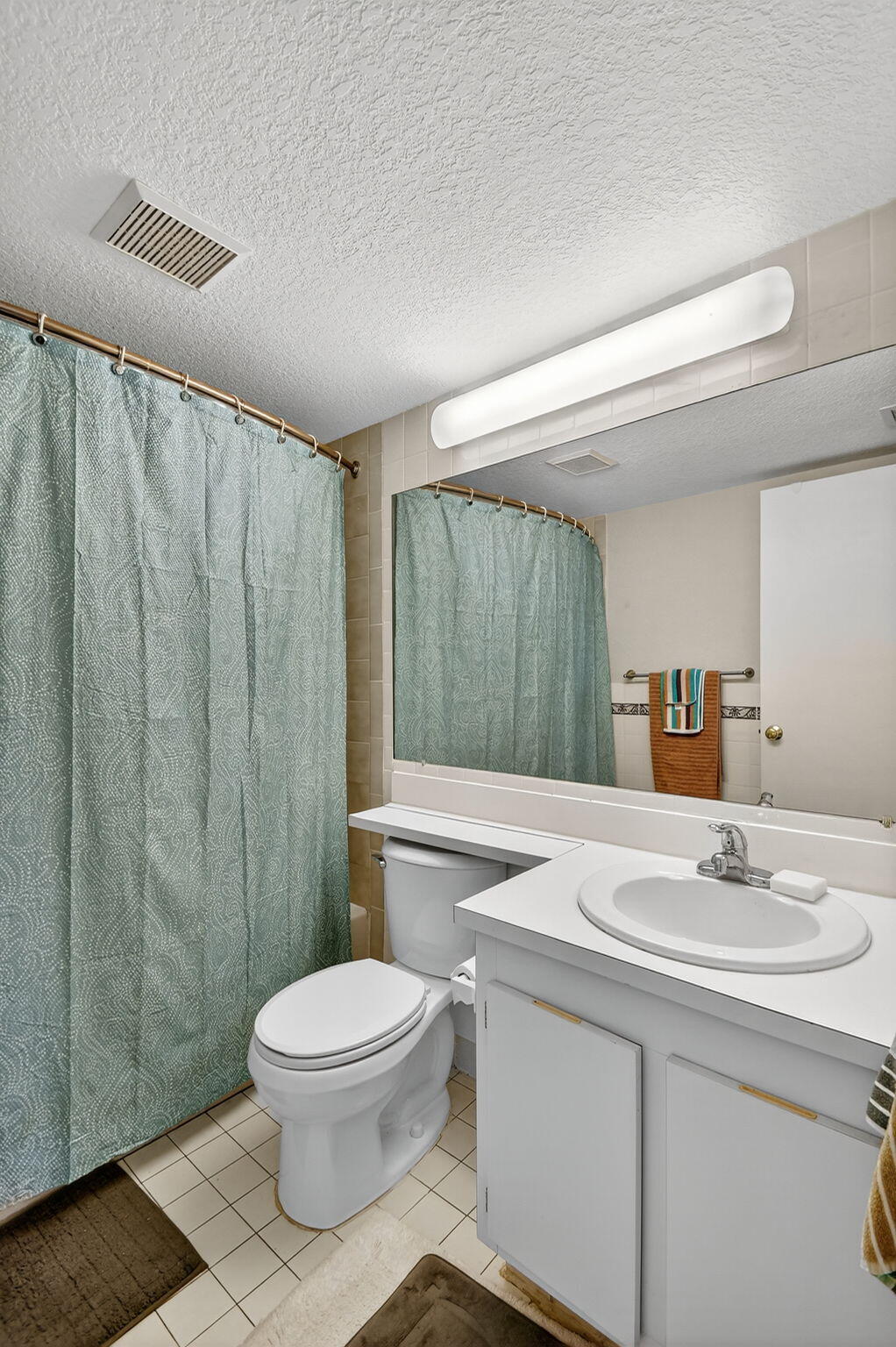 815 Sky Pine Way B1 Property Photo 26