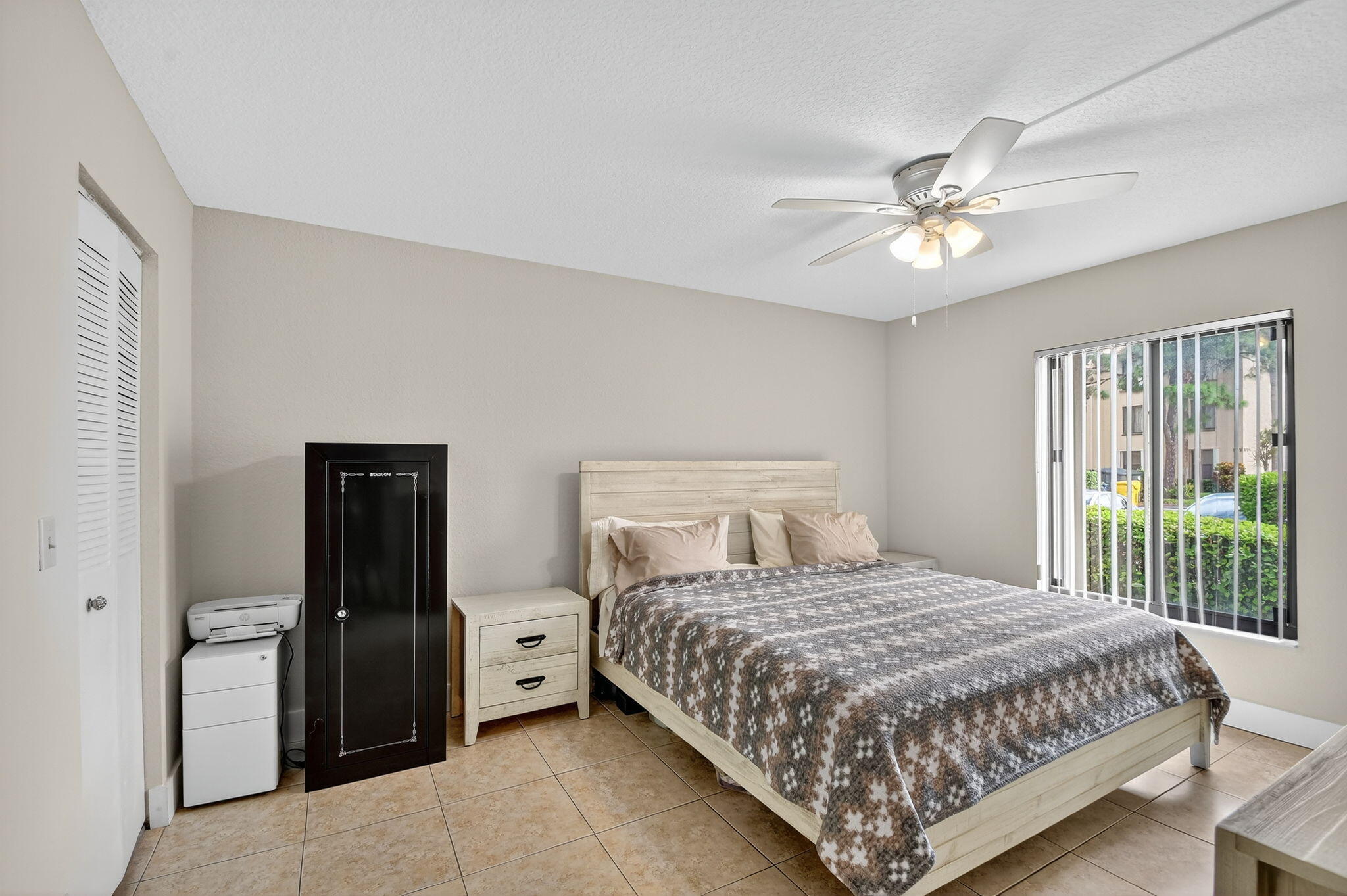 815 Sky Pine Way B1 Property Photo 27