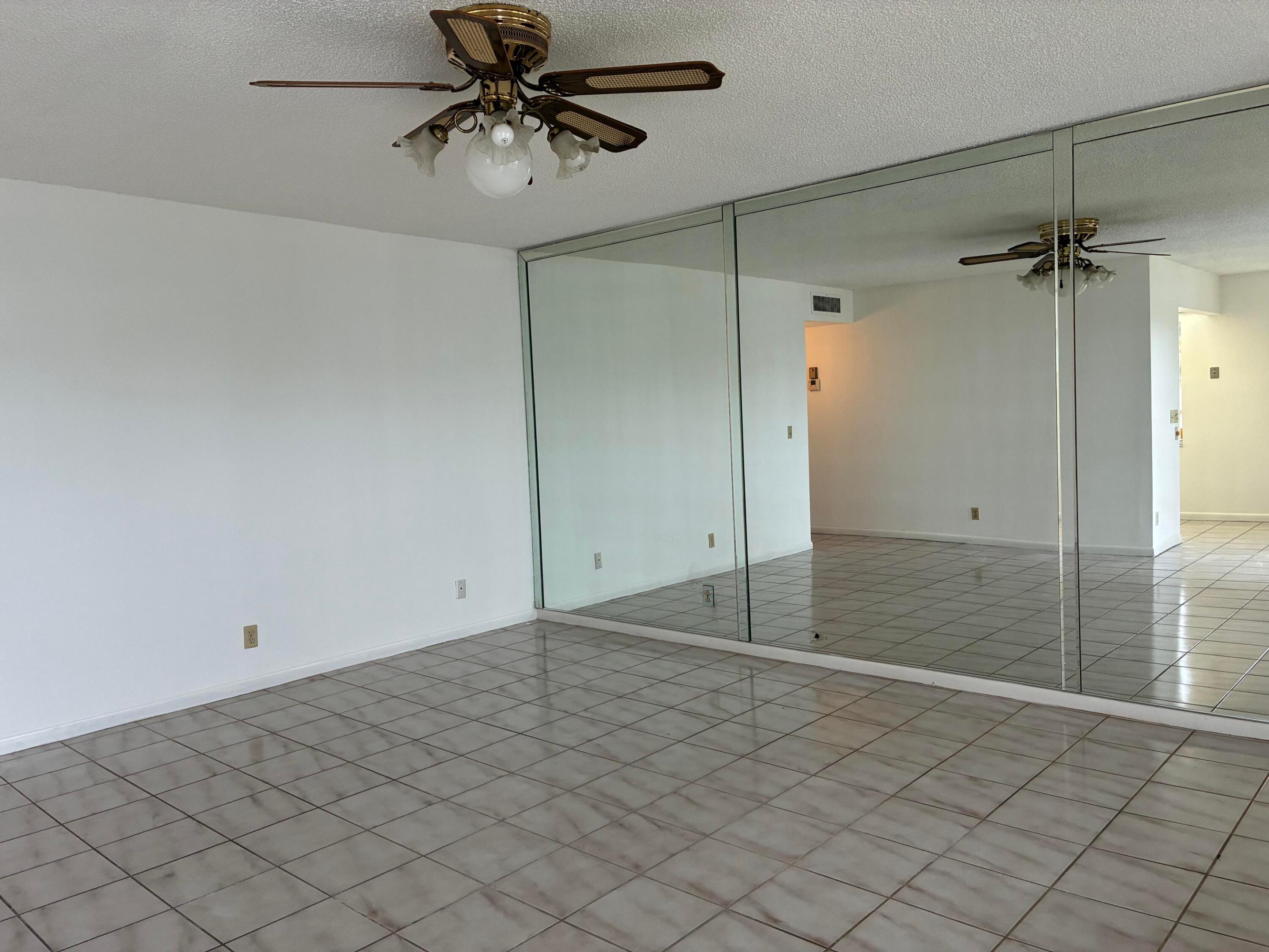 574 Burgundy L 574 Property Photo 8