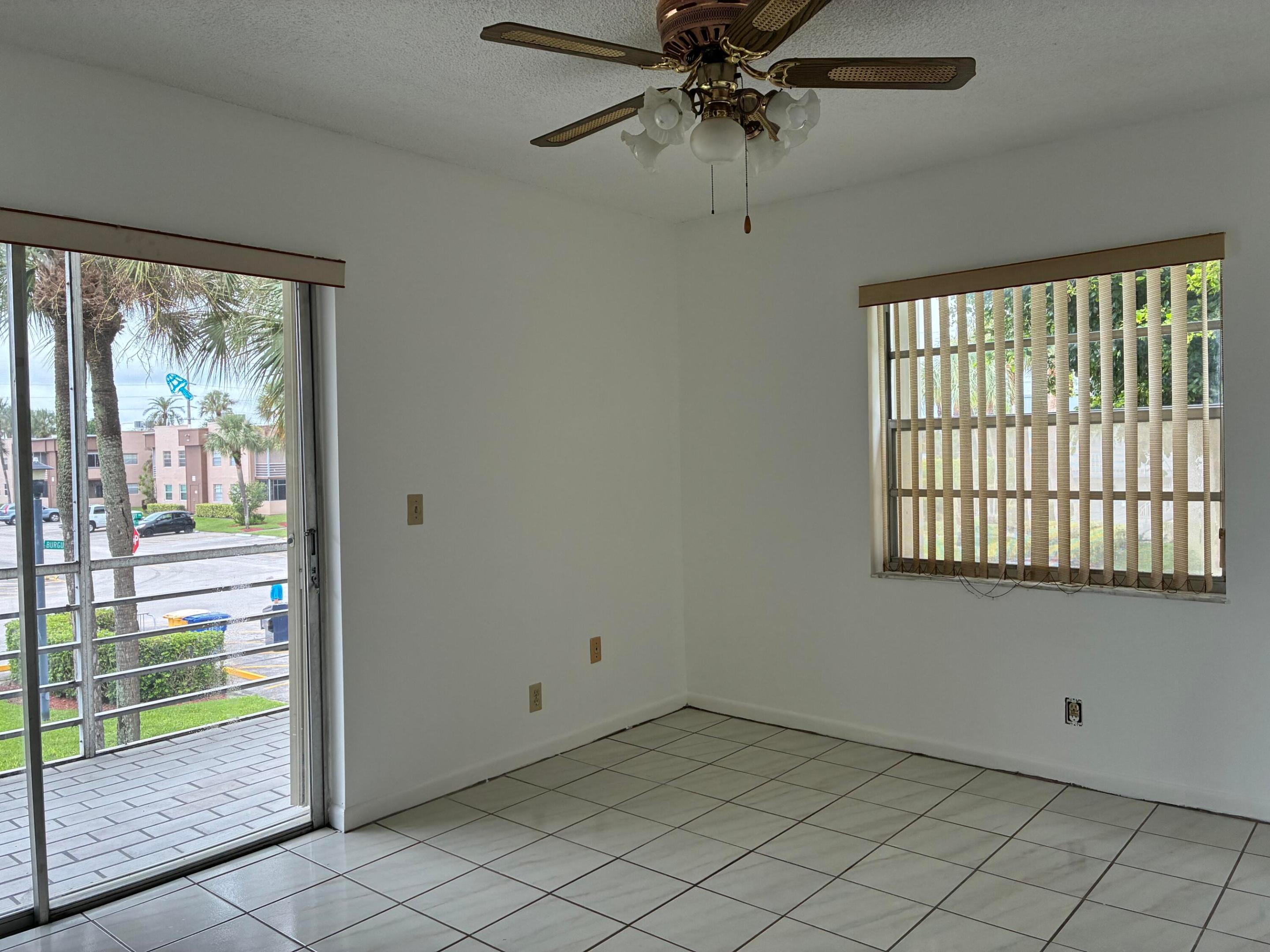 574 Burgundy L 574 Property Photo 23