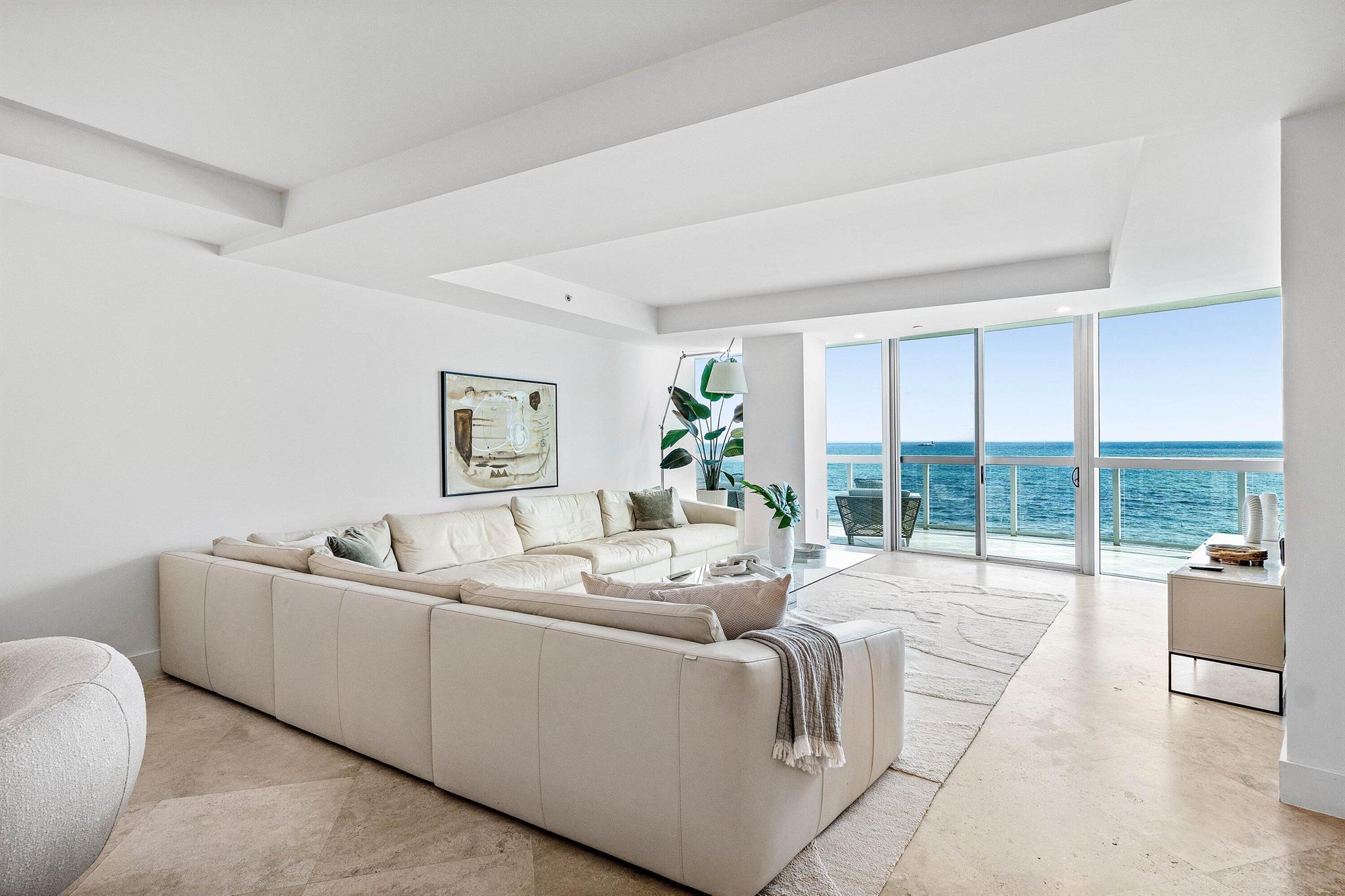 1200 Holiday Drive 602 Property Photo 10