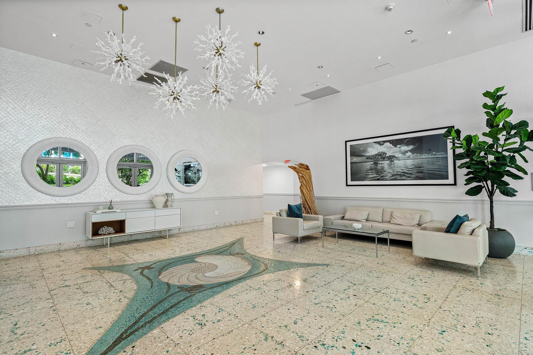 1200 Holiday Drive 602 Property Photo 32