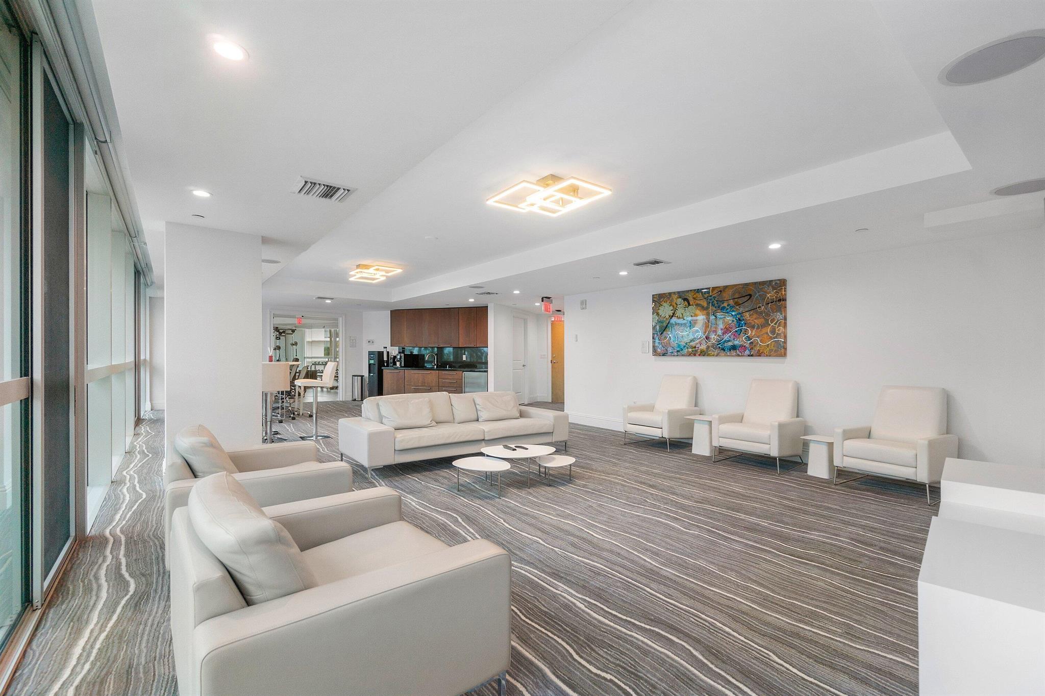 1200 Holiday Drive 602 Property Photo 36