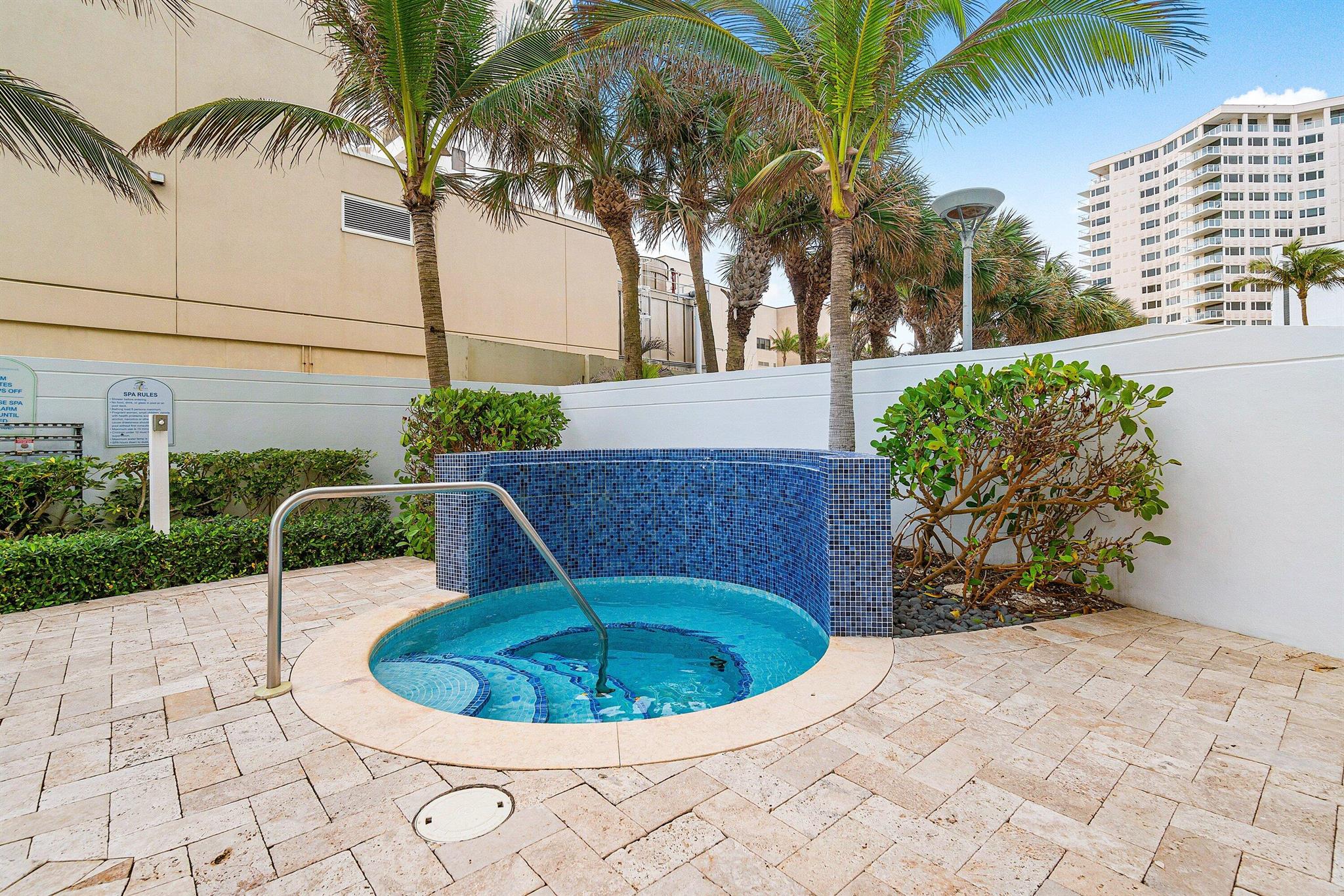 1200 Holiday Drive 602 Property Photo 38