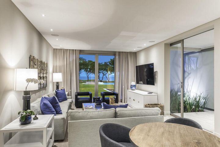10 00 Property Photo 12