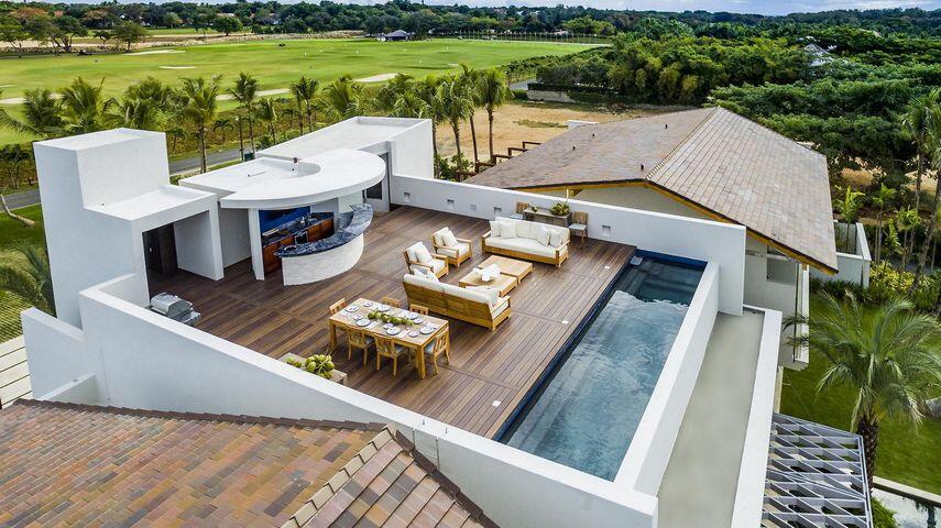 10 00 Property Photo 15