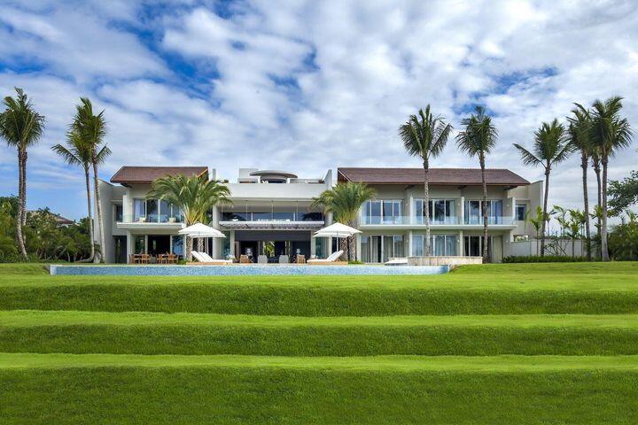 10 00 Property Photo 16