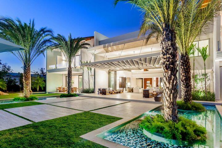 10 00 Property Photo 20