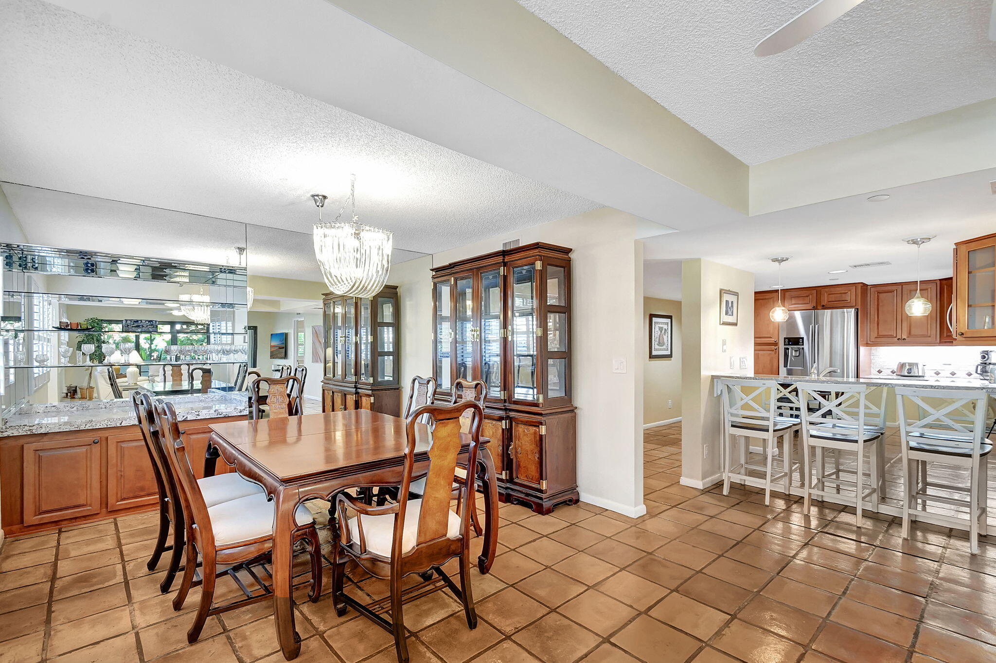 318 Oak Harbour Drive 318 Property Photo 6