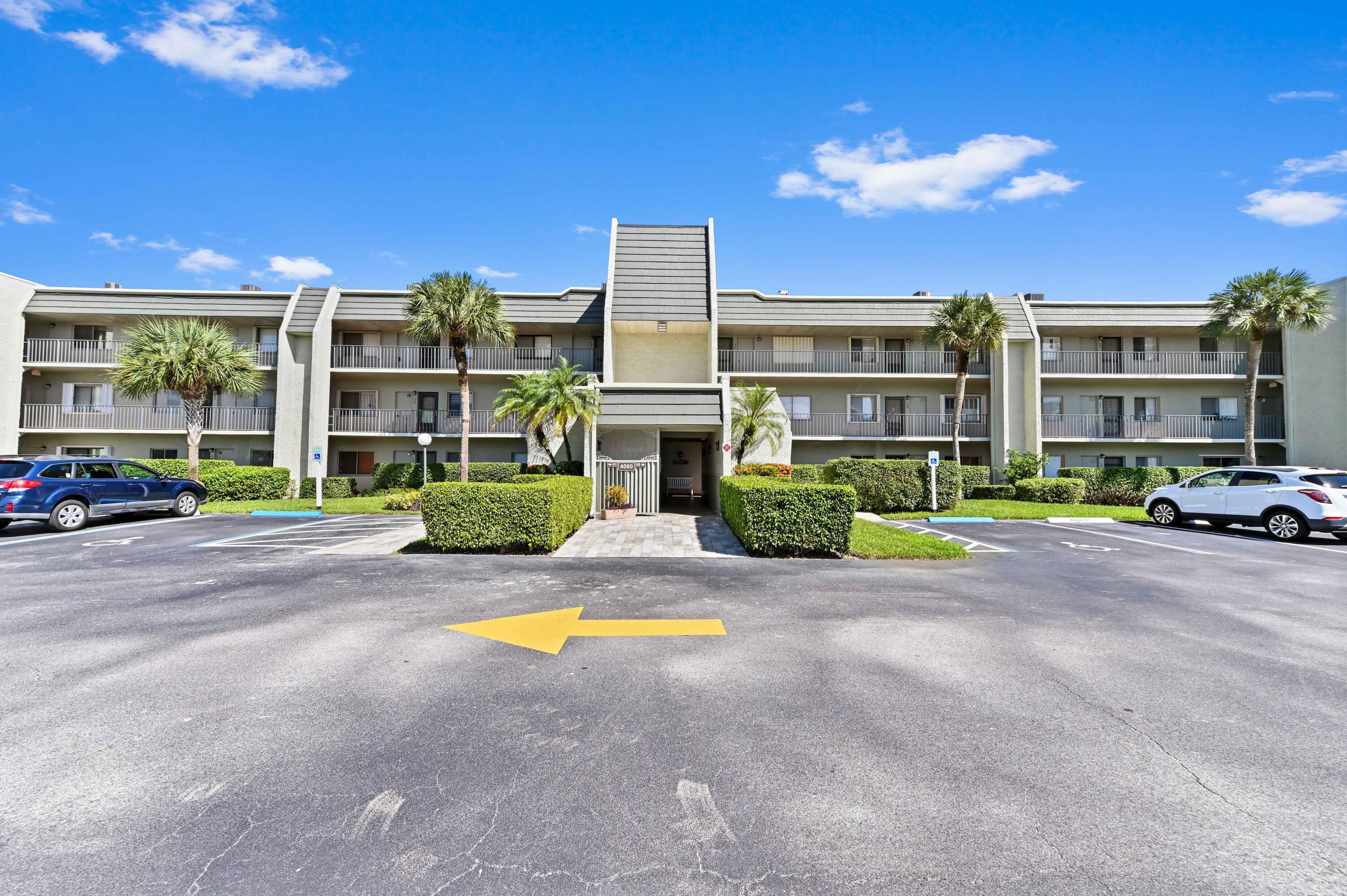 4080 Tivoli Court 202