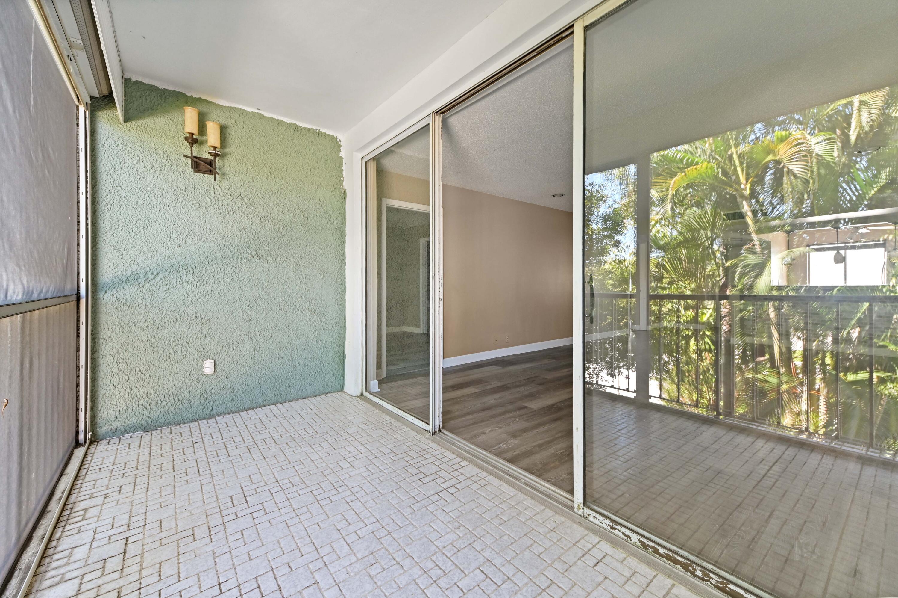 4080 Tivoli Court 202 Property Photo 11