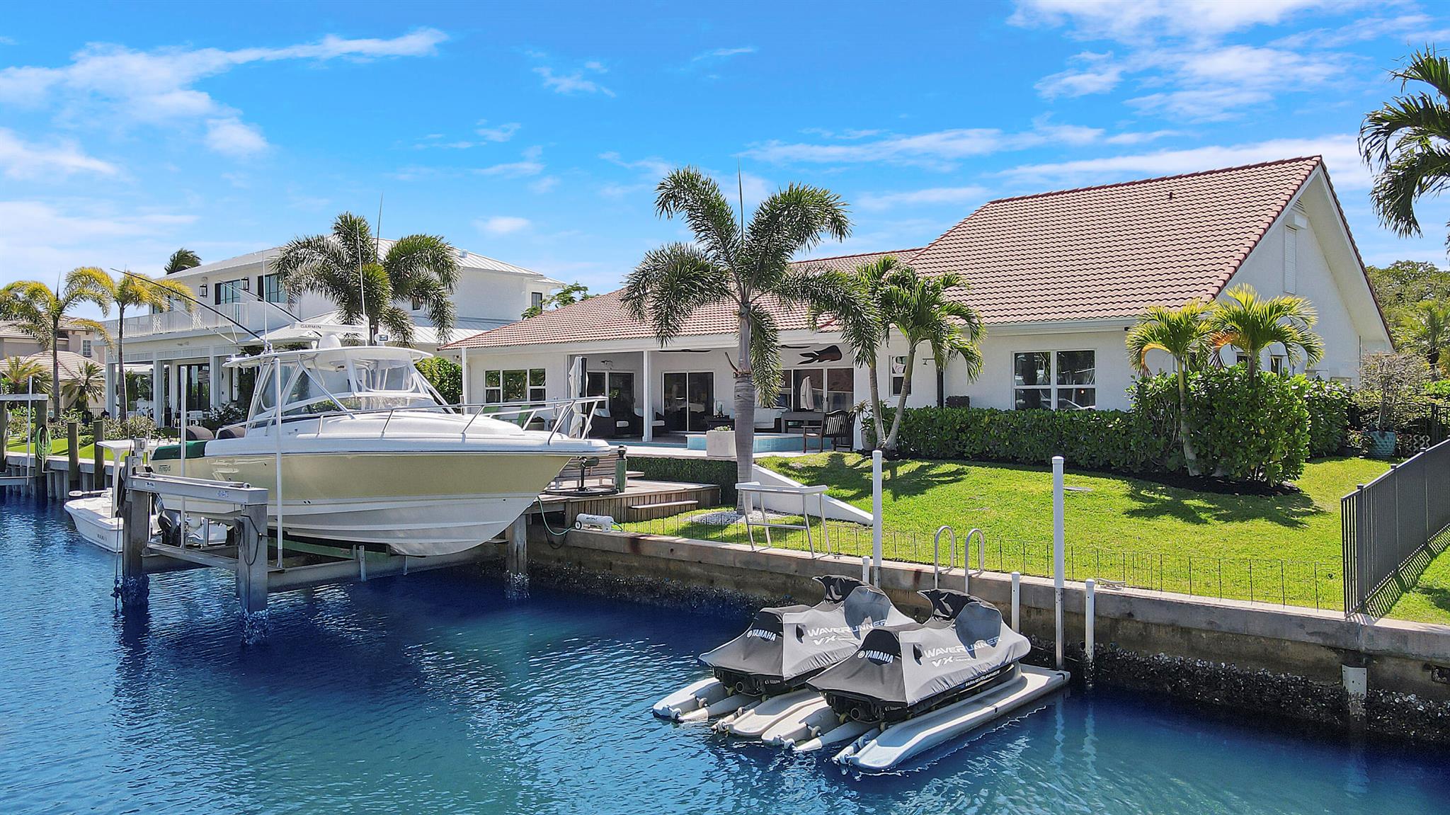 9139 Se Hawksbill Way Property Photo 1