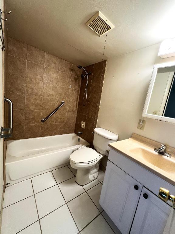812 Sw 9th Street Circle 103 Property Photo 8
