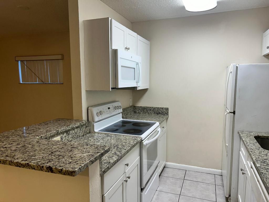 23 Crossings Circle E Property Photo 6