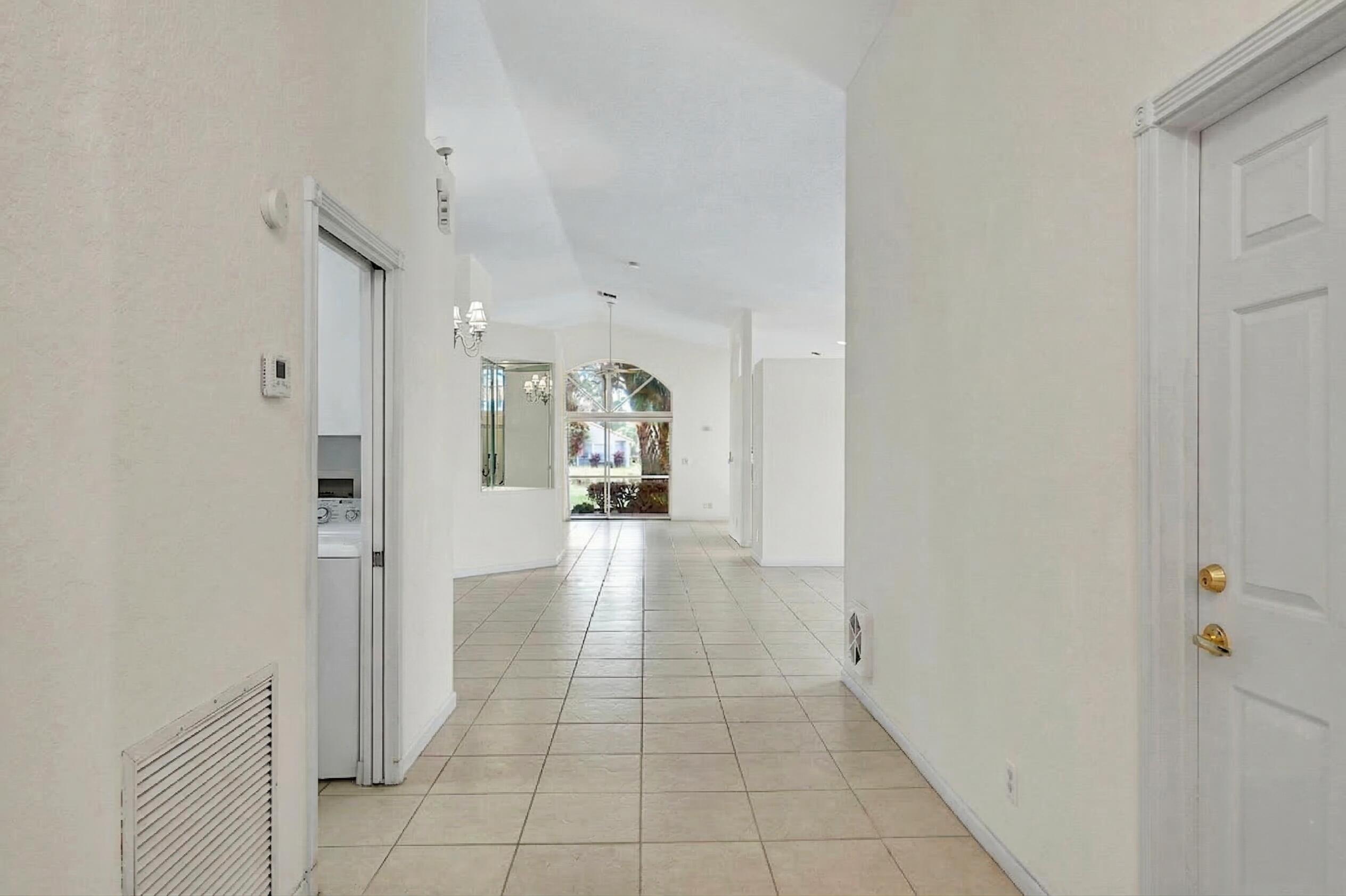 10382 Utopia Circle E Property Photo 3