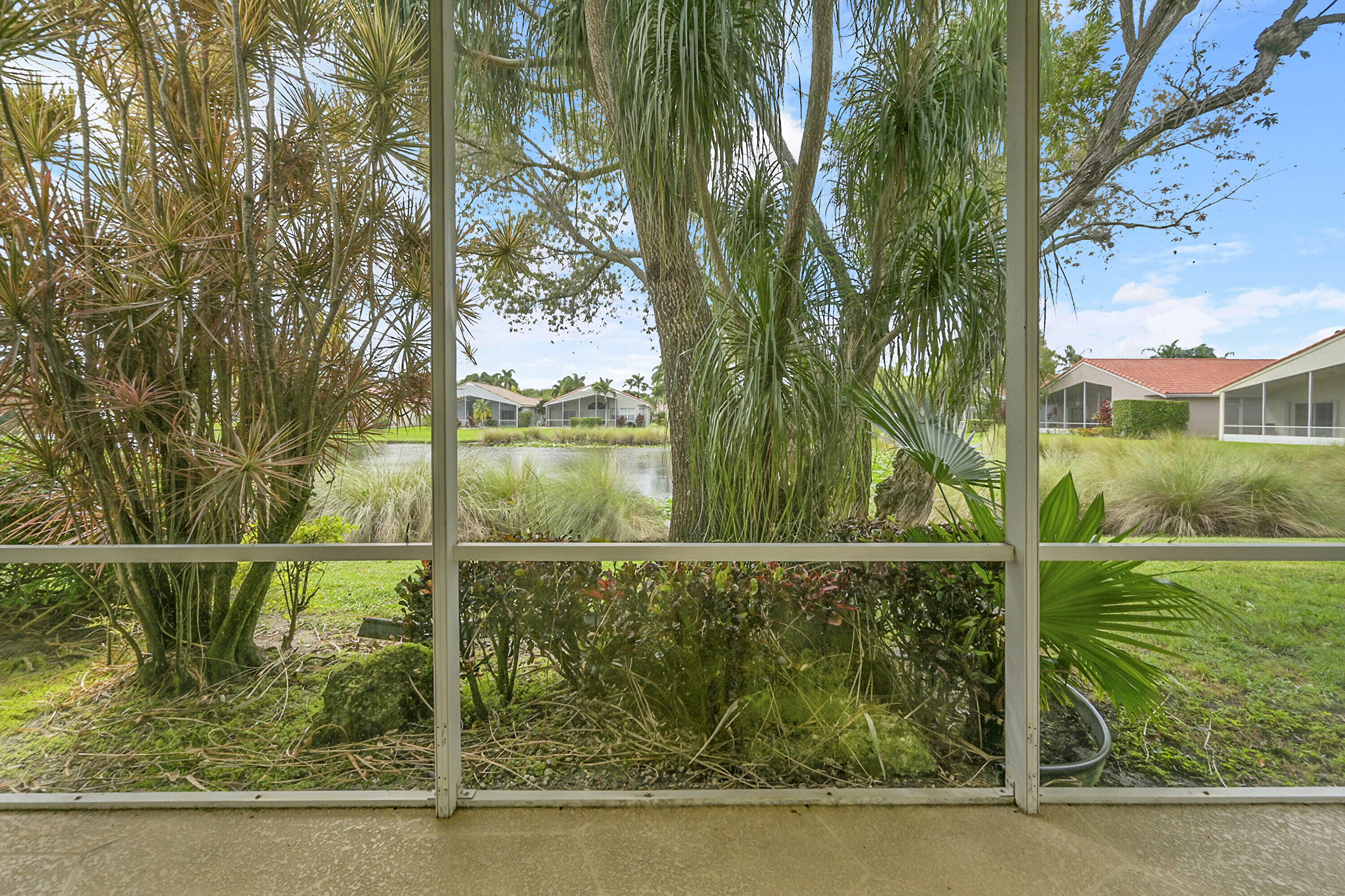 10382 Utopia Circle E Property Photo 28