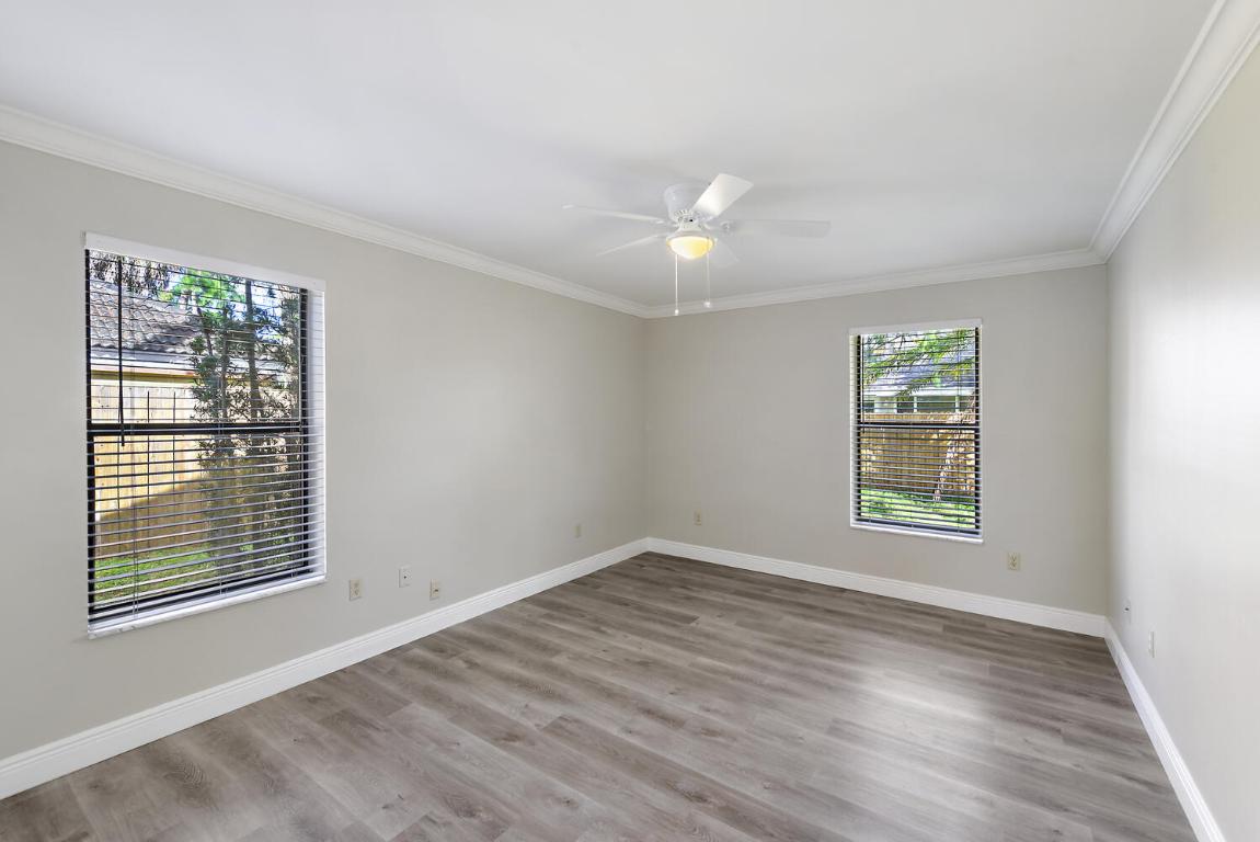 916 Daffodil Drive Property Photo 17