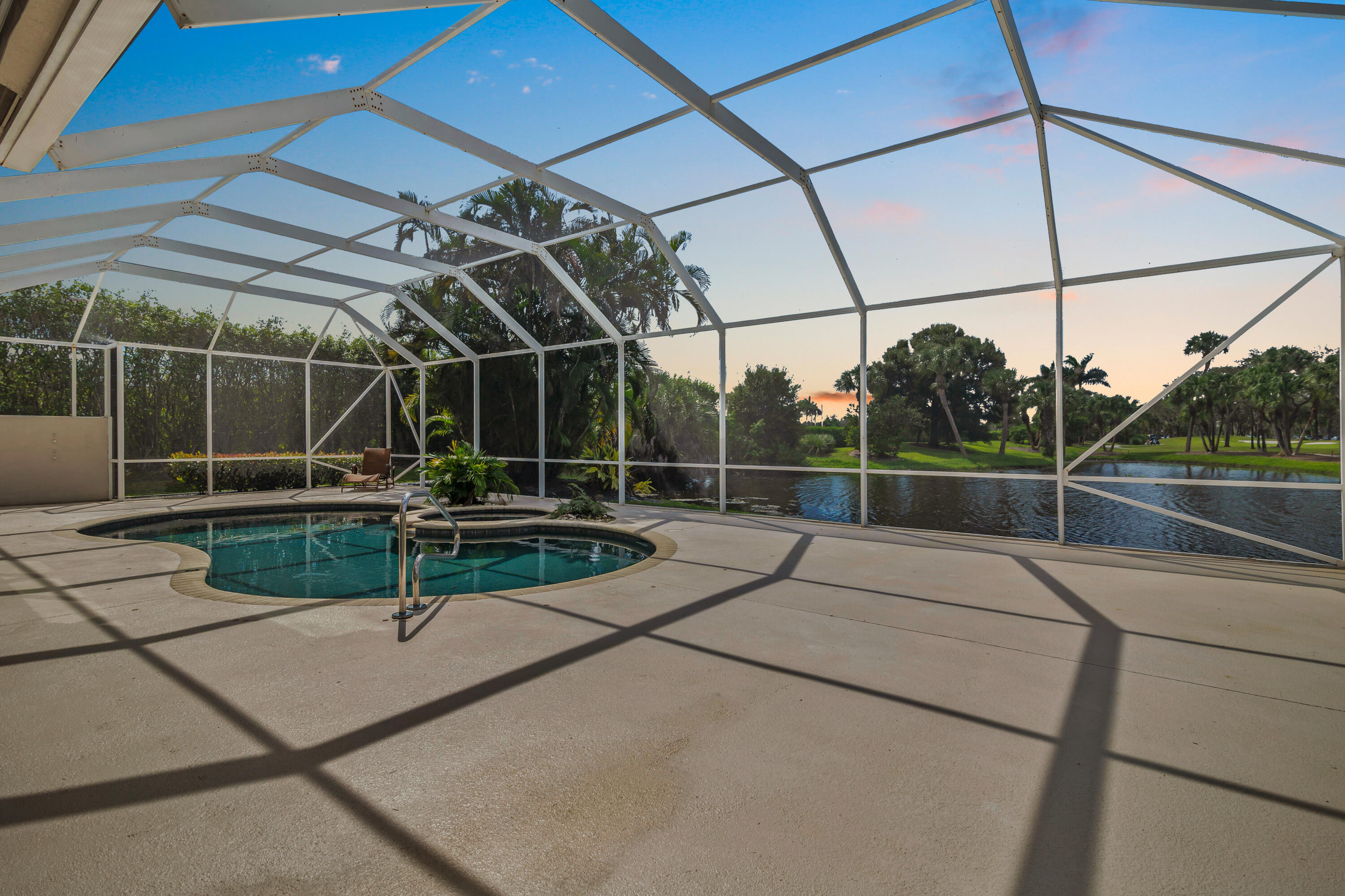 9741 Spray Drive Property Photo 3