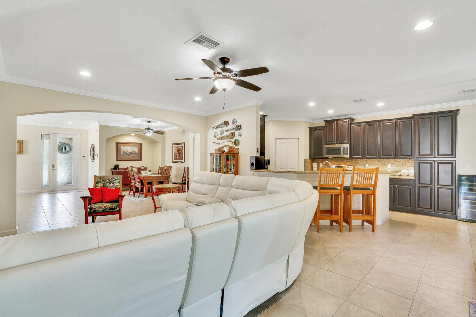 9328 Silent Oak Circle Property Photo 10