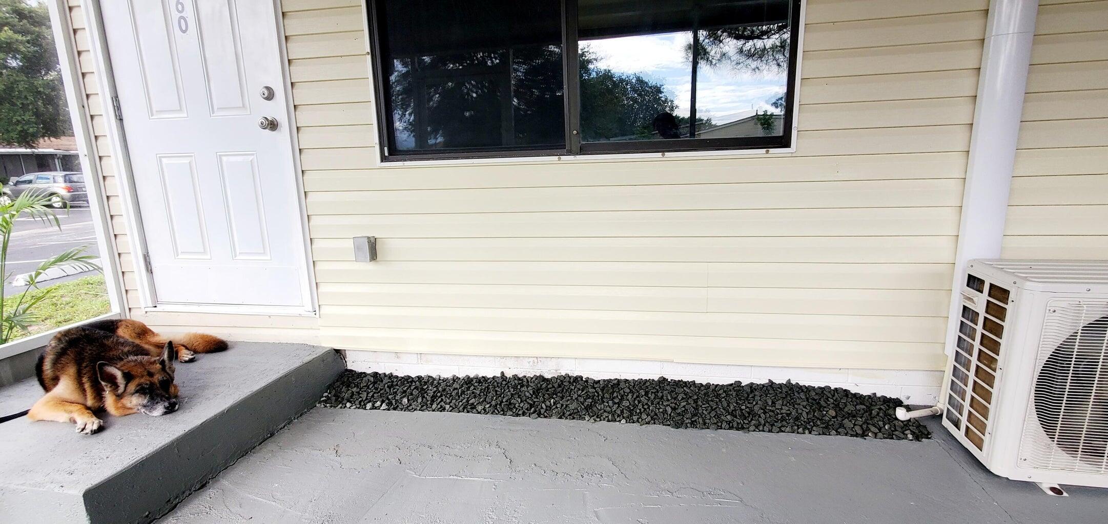 560 7th Place Property Photo 27