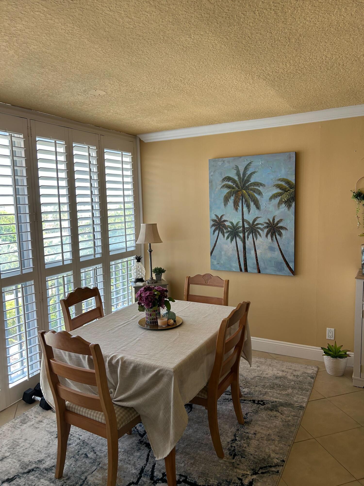 2829 Florida Boulevard 502