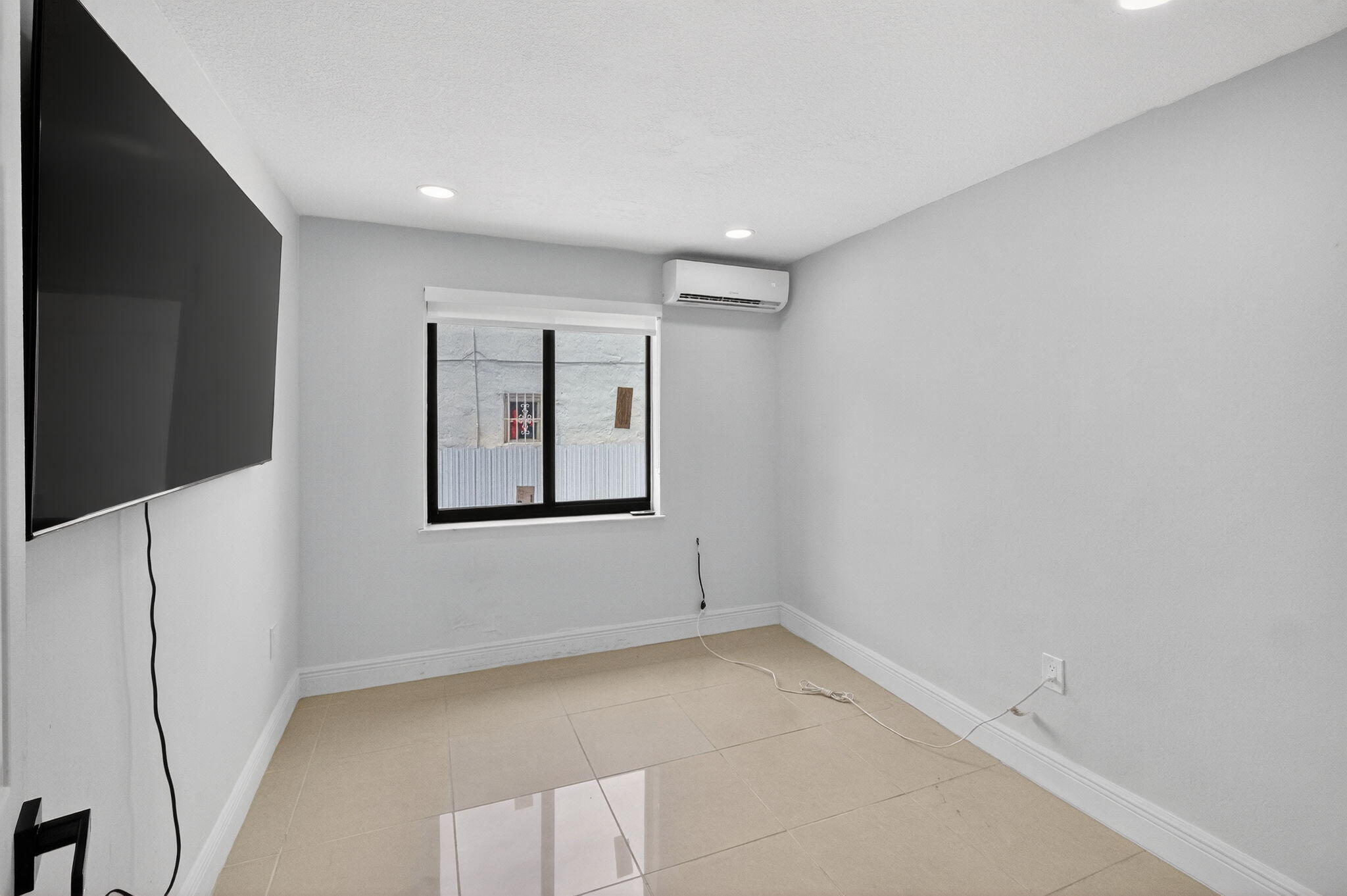 2244 Sw 10th Street Property Photo 20