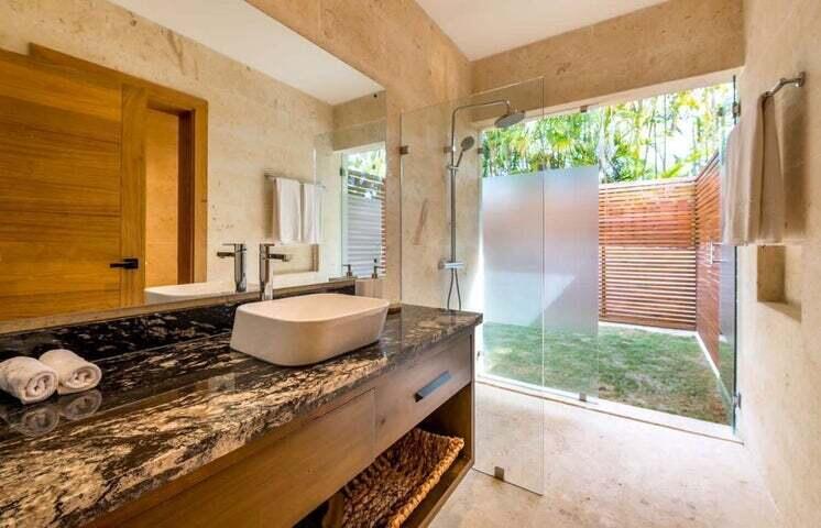 92 00 Property Photo 6