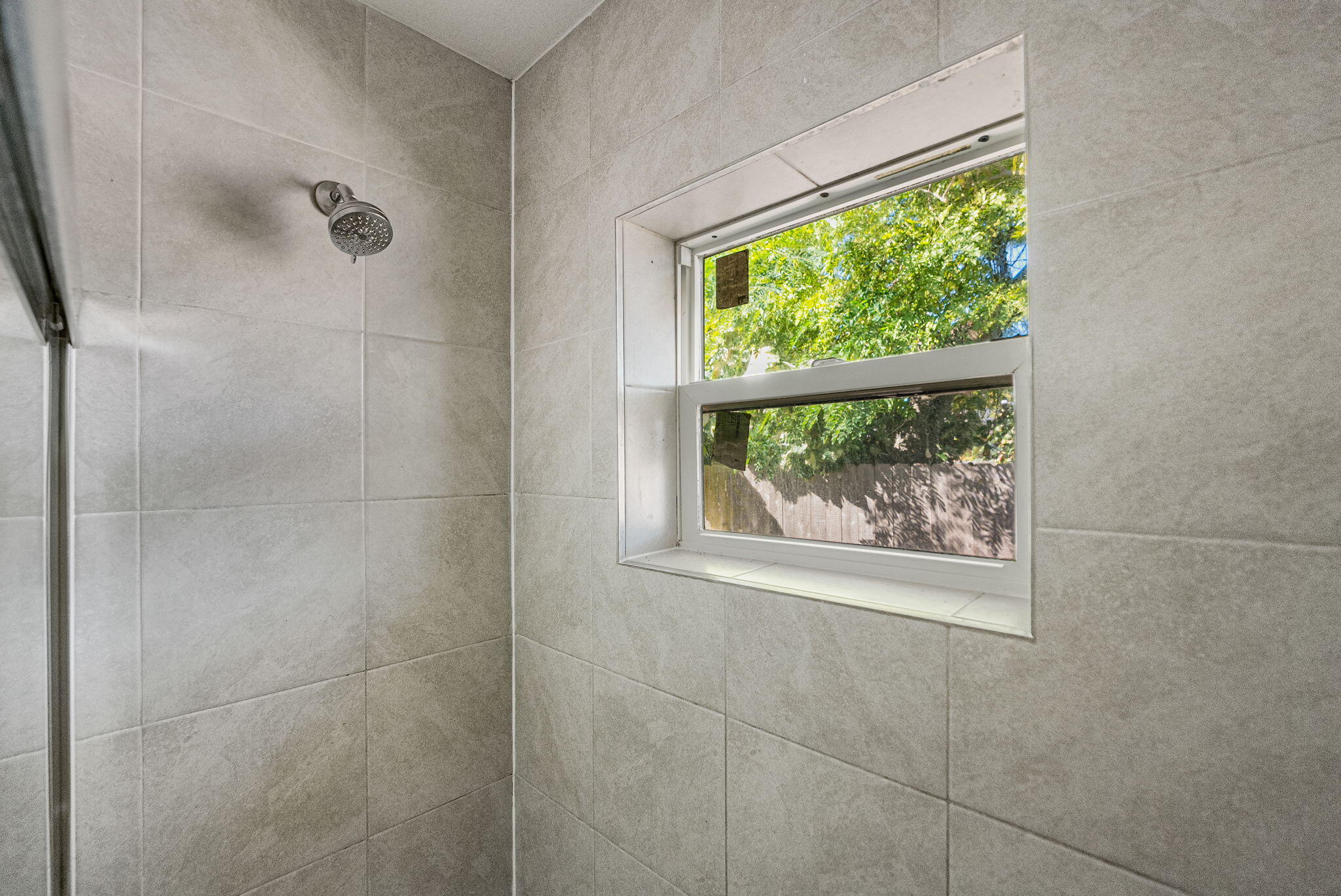 2108 Avenue E Property Photo 29