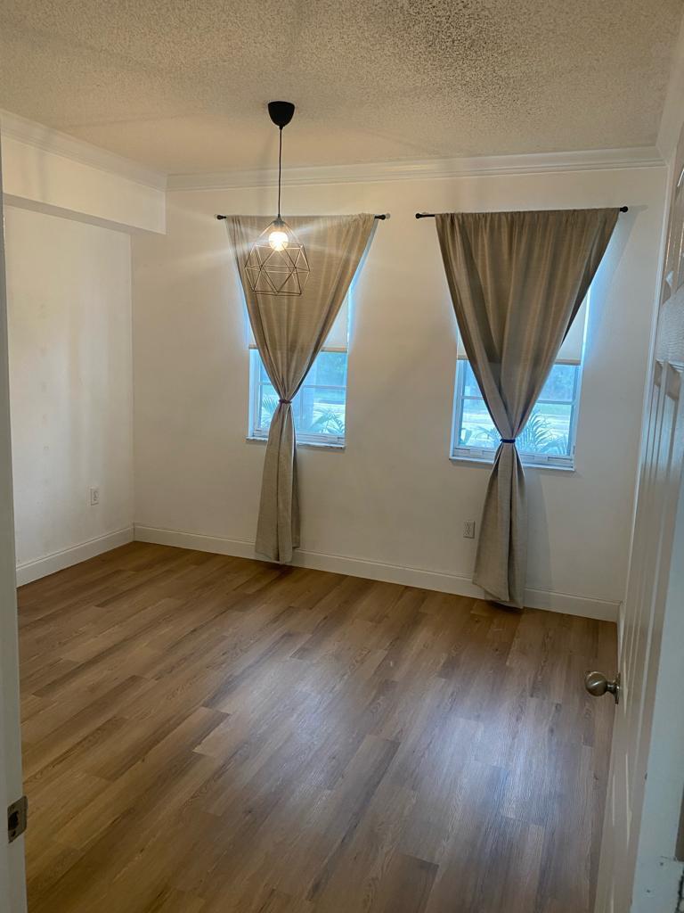 533 Ne 3rd Avenue 120 Property Photo 14