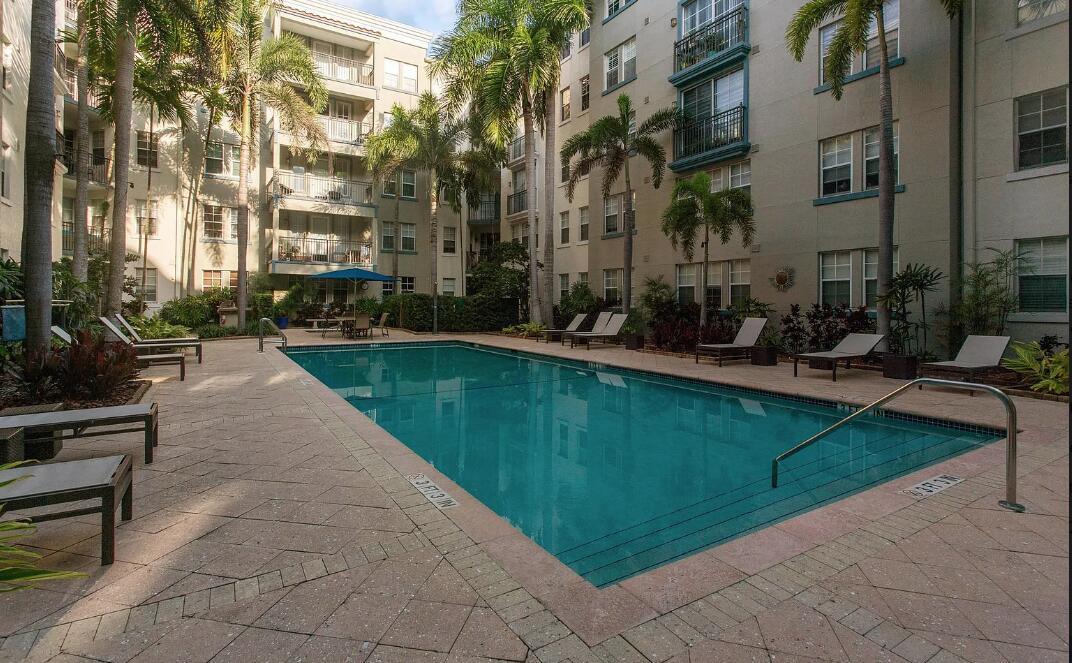 533 Ne 3rd Avenue 120 Property Photo 25