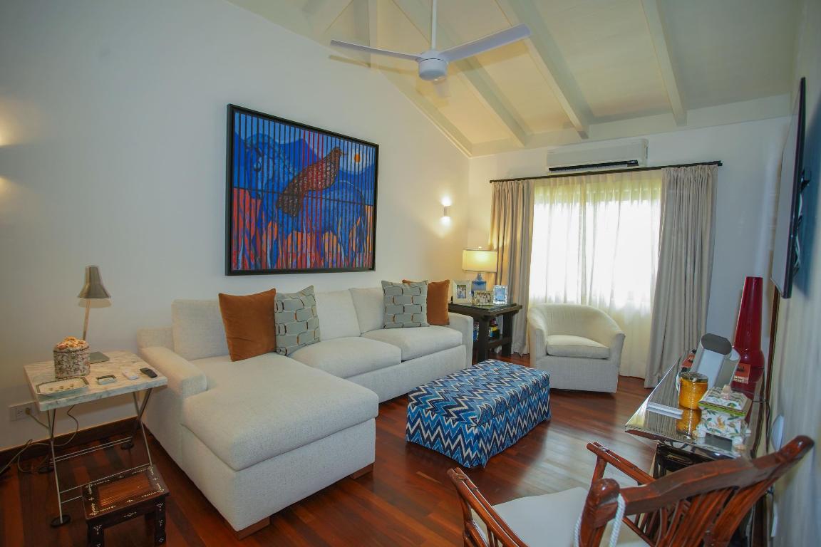 21 00 Property Photo 9