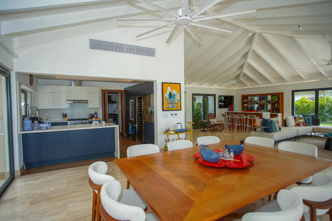 21 00 Property Photo 19