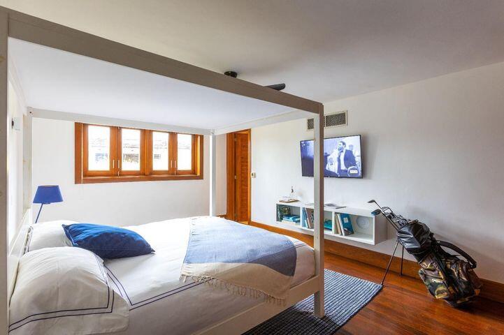 12 00 Property Photo 21