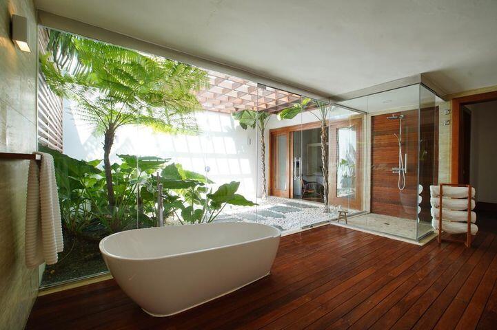 12 00 Property Photo 29