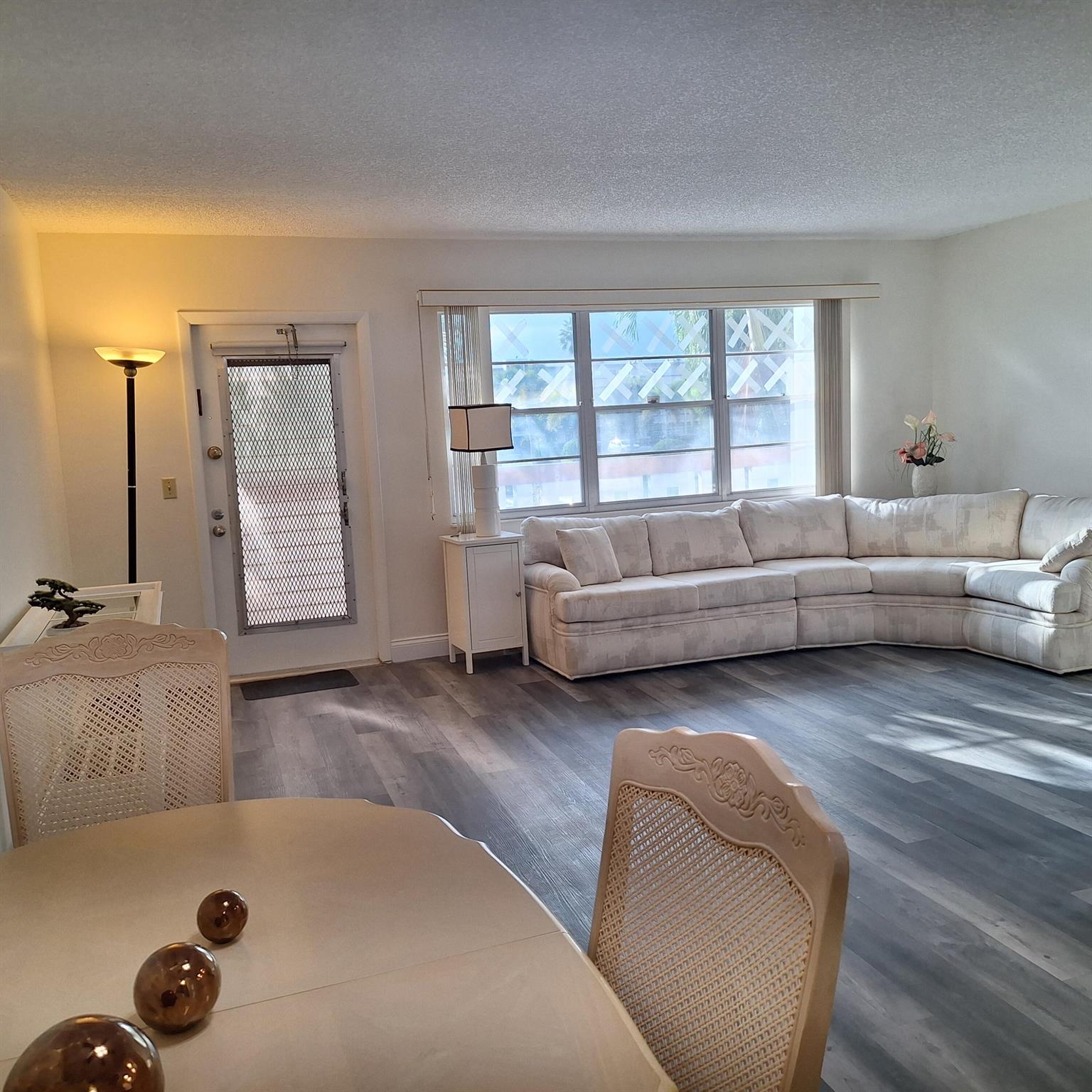 2092 Wolverton Property Photo 1